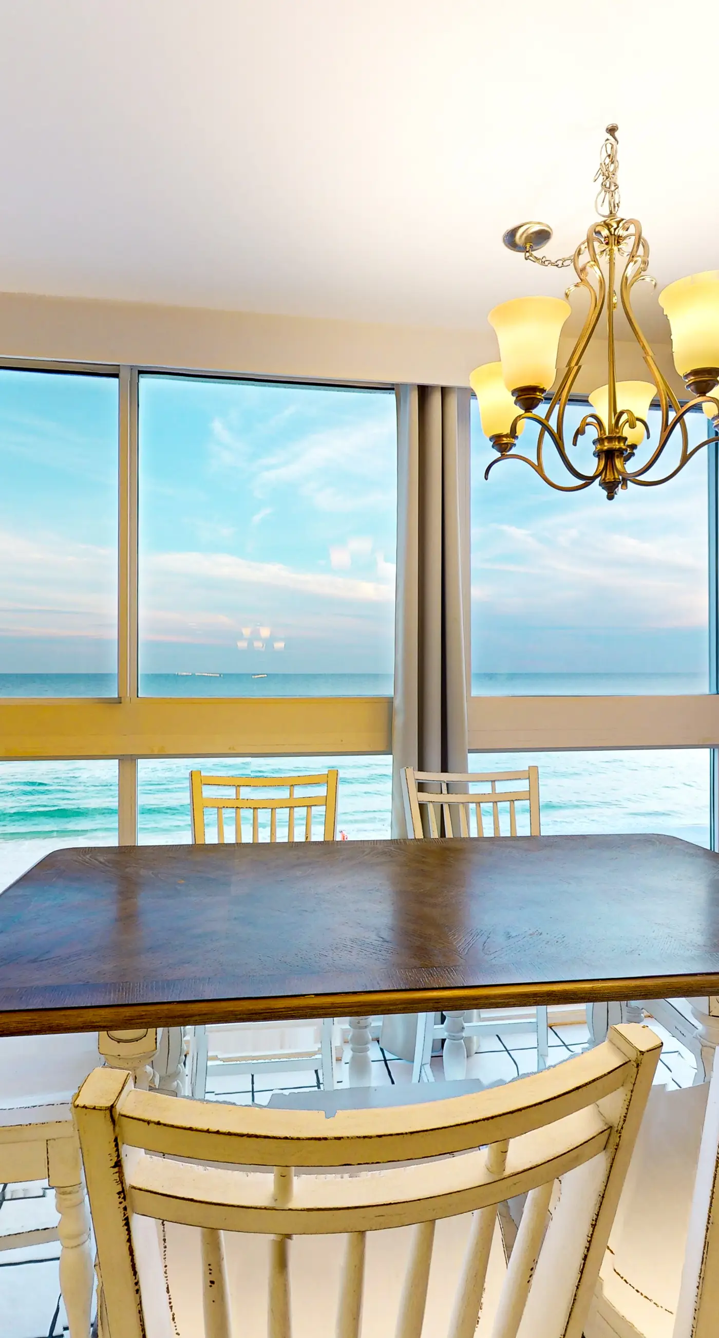 Beachfront retreat with outdoor pool, gulf views, & W/D - perfect for long stays