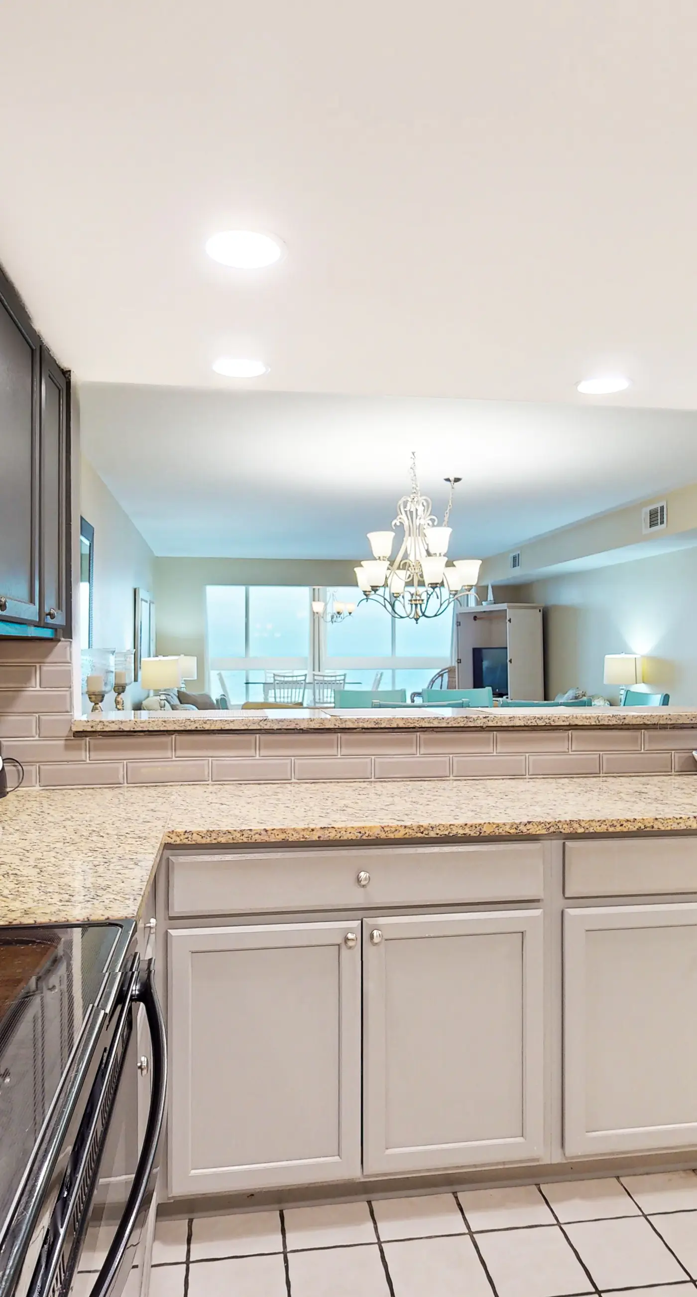 Beachfront retreat with outdoor pool, gulf views, & W/D - perfect for long stays