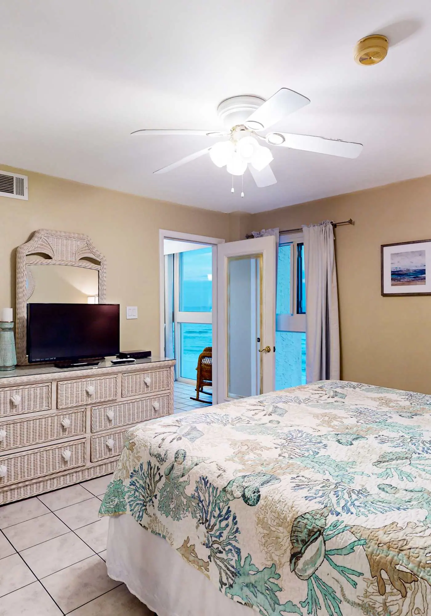 Beachfront retreat with outdoor pool, gulf views, & W/D - perfect for long stays