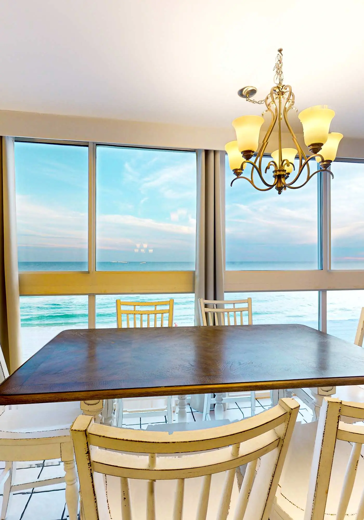 Beachfront retreat with outdoor pool, gulf views, & W/D - perfect for long stays