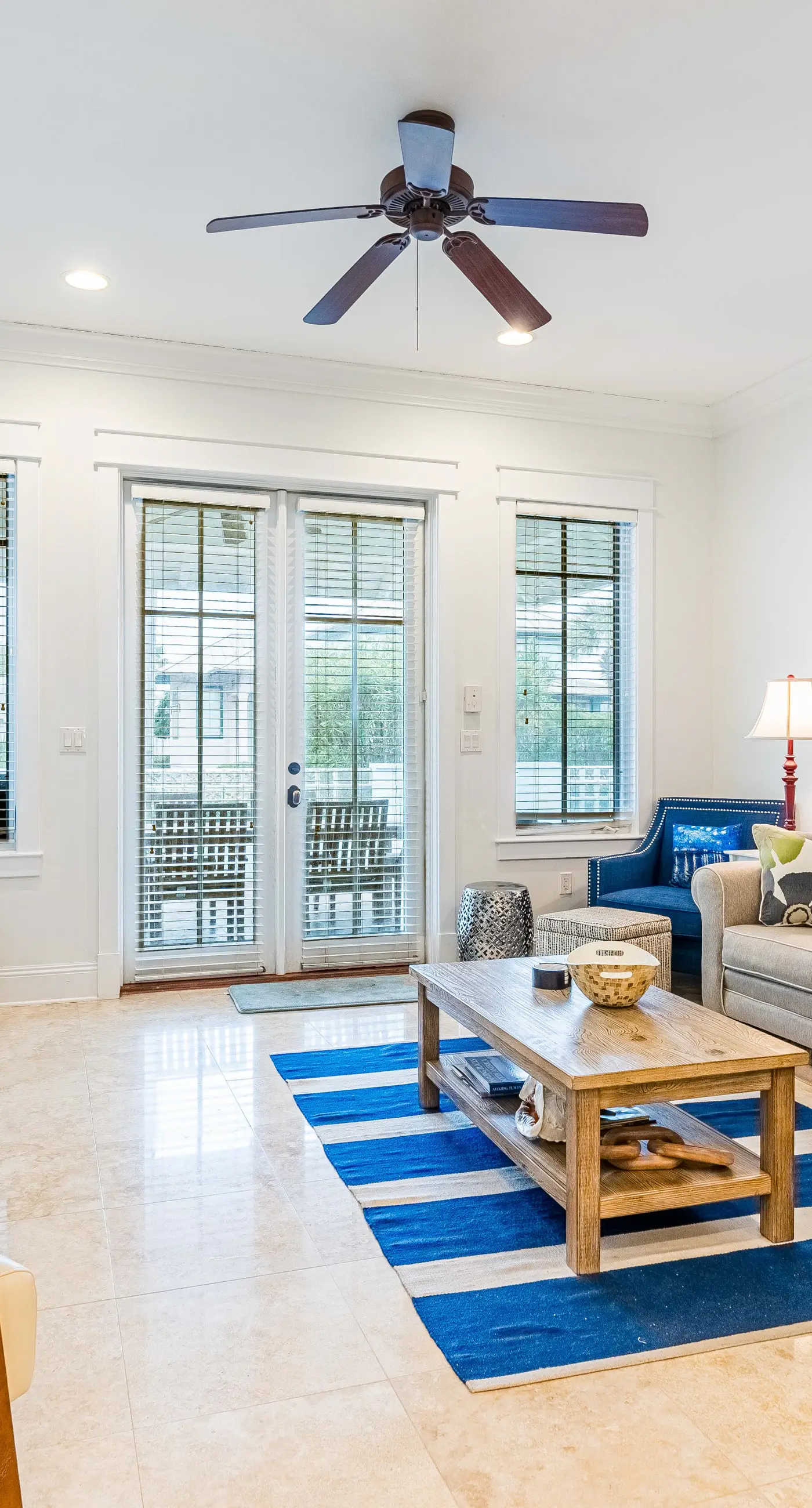 Water-view cottage on the lake near the beach with private pool, patio, W&D, AC