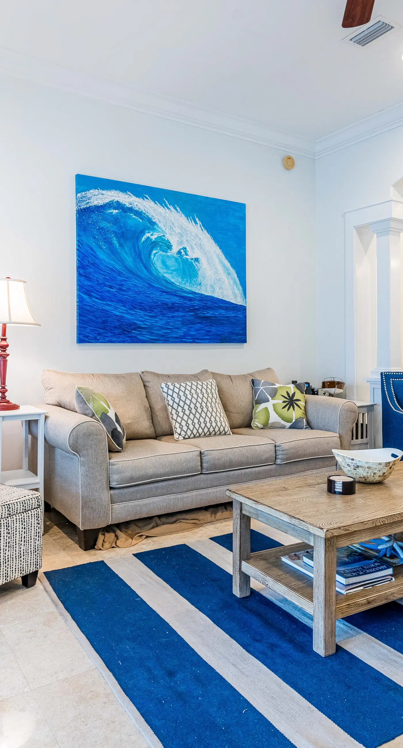 Water-view cottage on the lake near the beach with private pool, patio, W&D, AC