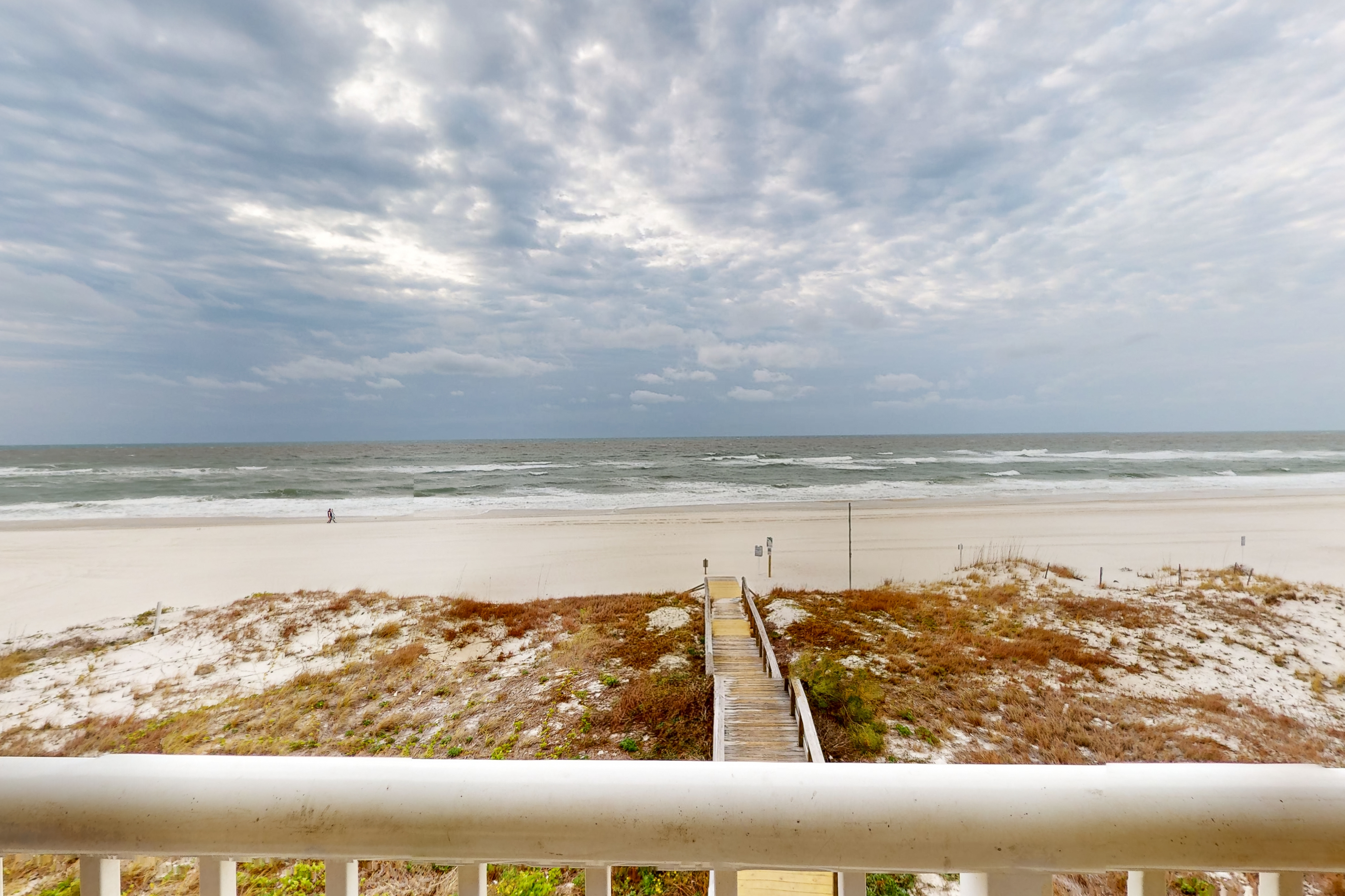 3rd-floor beachfront condo with pool, sauna, gym, hot tub, Gulf views, balcony
