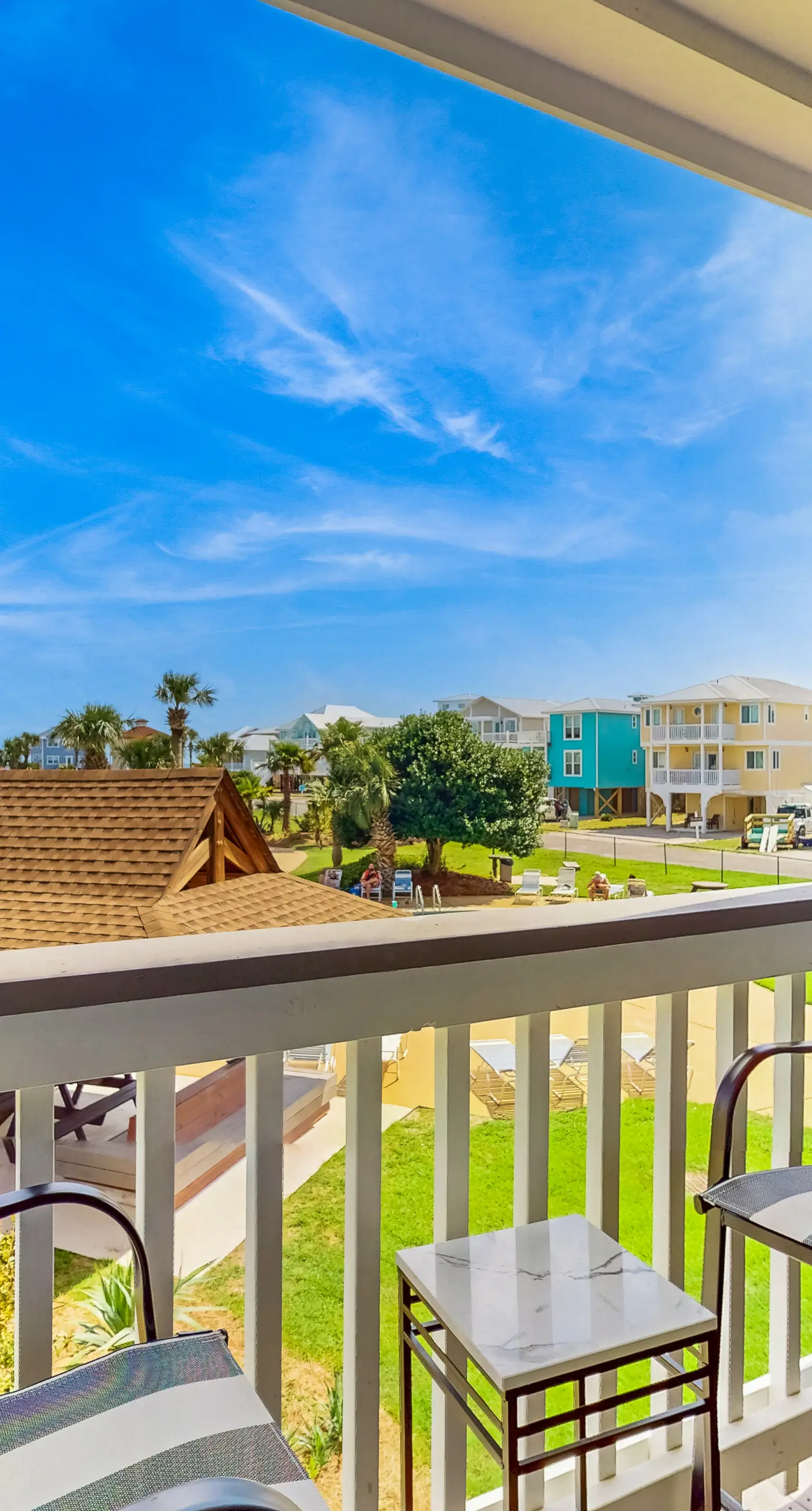 Pool view studio with onsite sauna, beach access, and pickleball courts