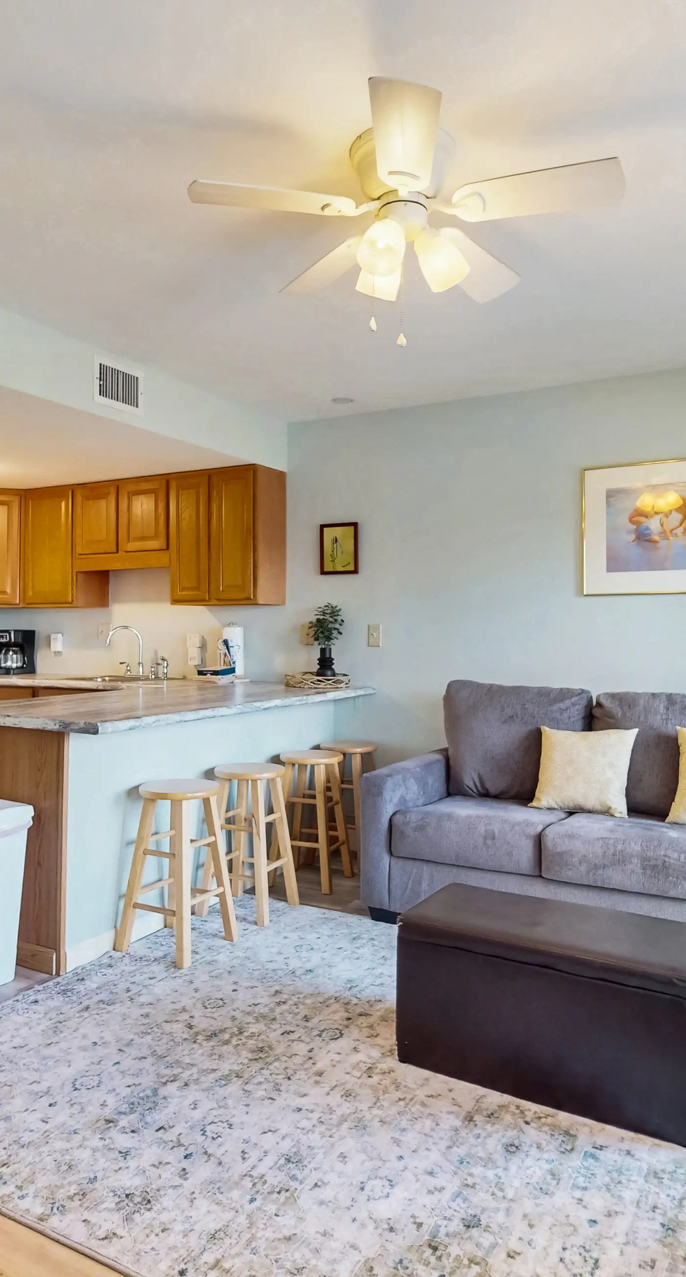 Pool view studio with onsite sauna, beach access, and pickleball courts