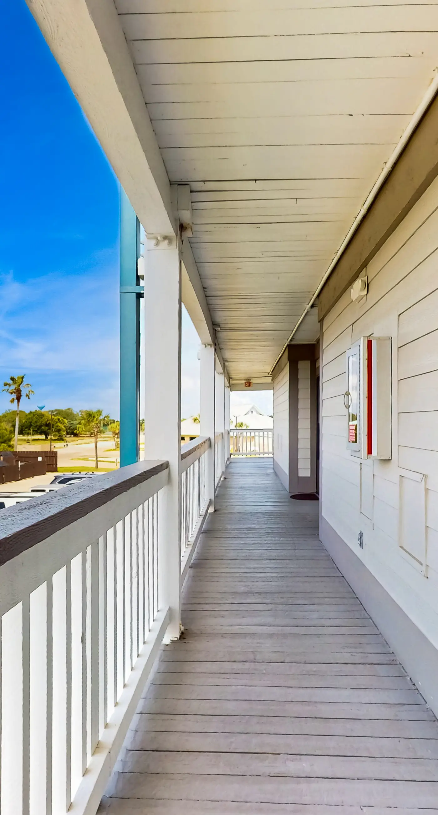 Pool view studio with onsite sauna, beach access, and pickleball courts