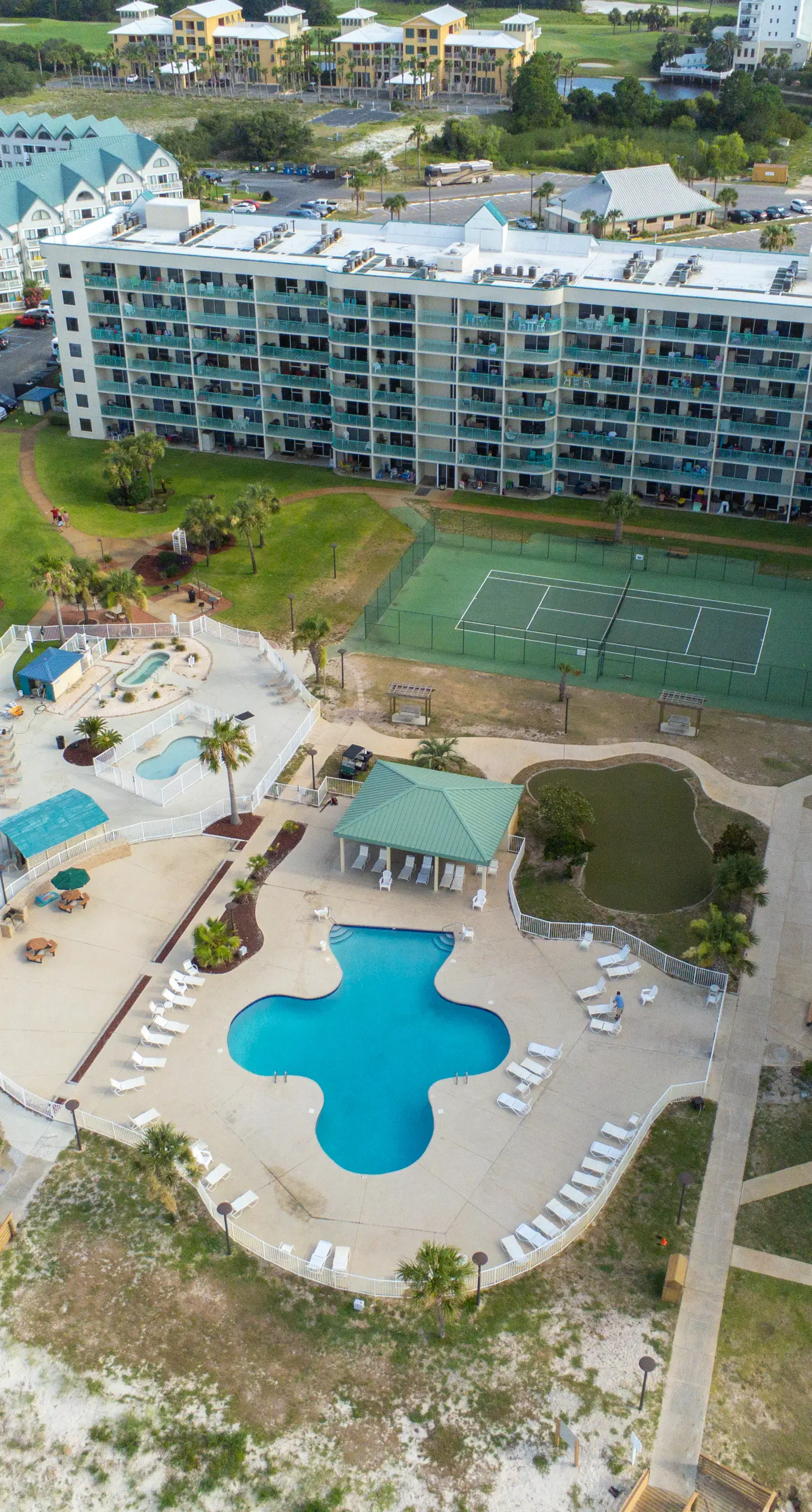 Pool view studio with onsite sauna, beach access, and pickleball courts