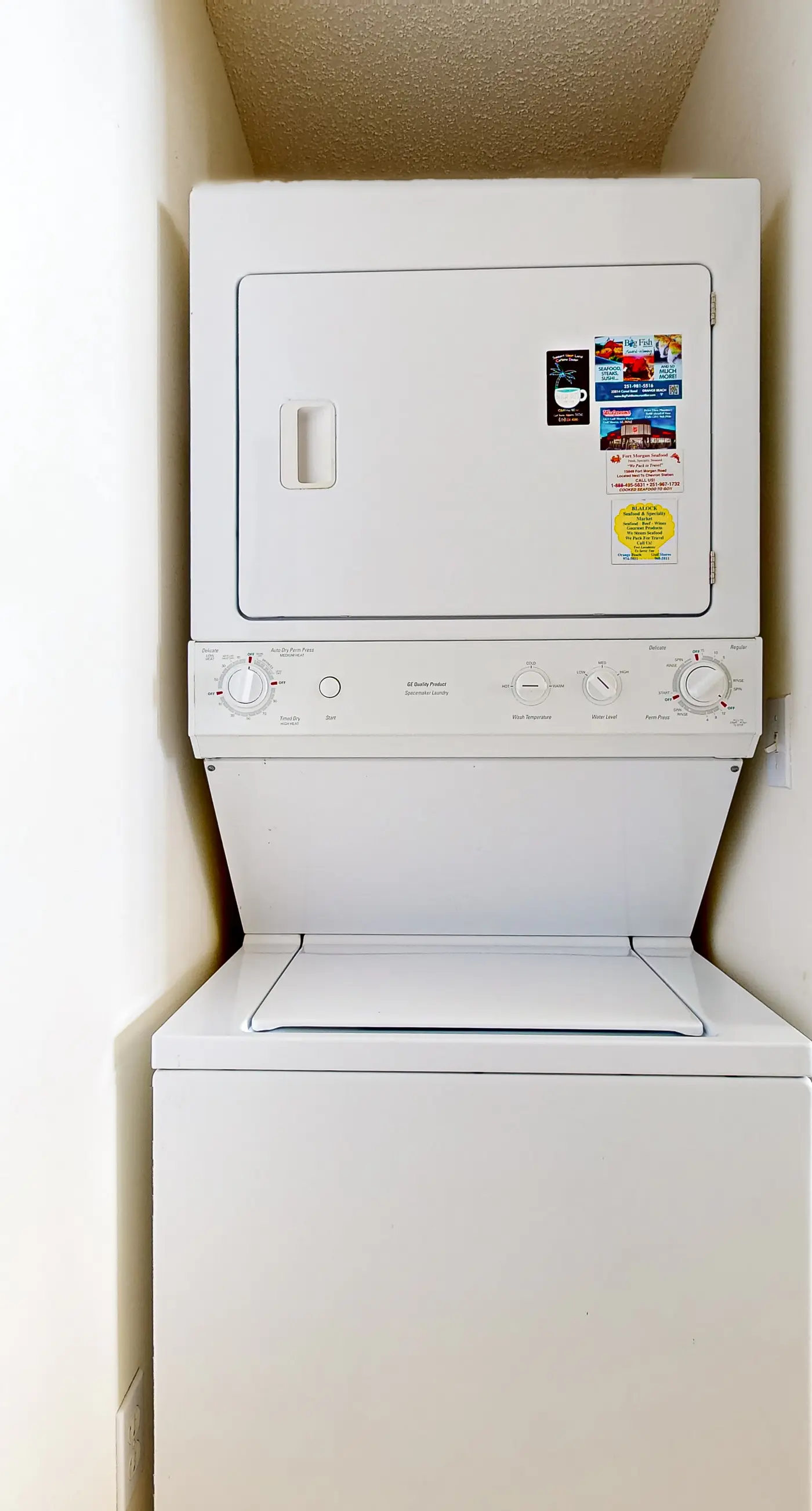 Gulf-front 10th-floor condo with beach views, sauna, gym, volleyball, pools, AC