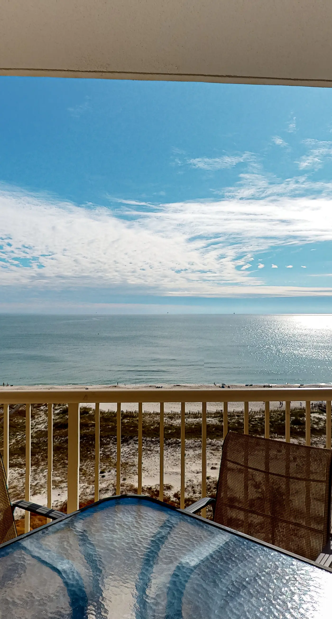 Gulf-front 10th-floor condo with beach views, sauna, gym, volleyball, pools, AC