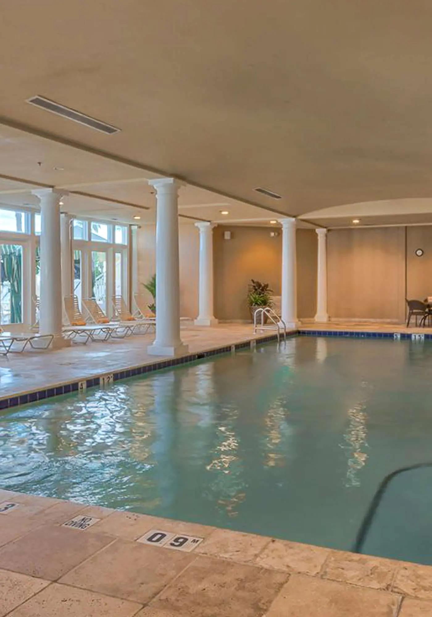 Gulf-front 10th-floor condo with beach views, sauna, gym, volleyball, pools, AC