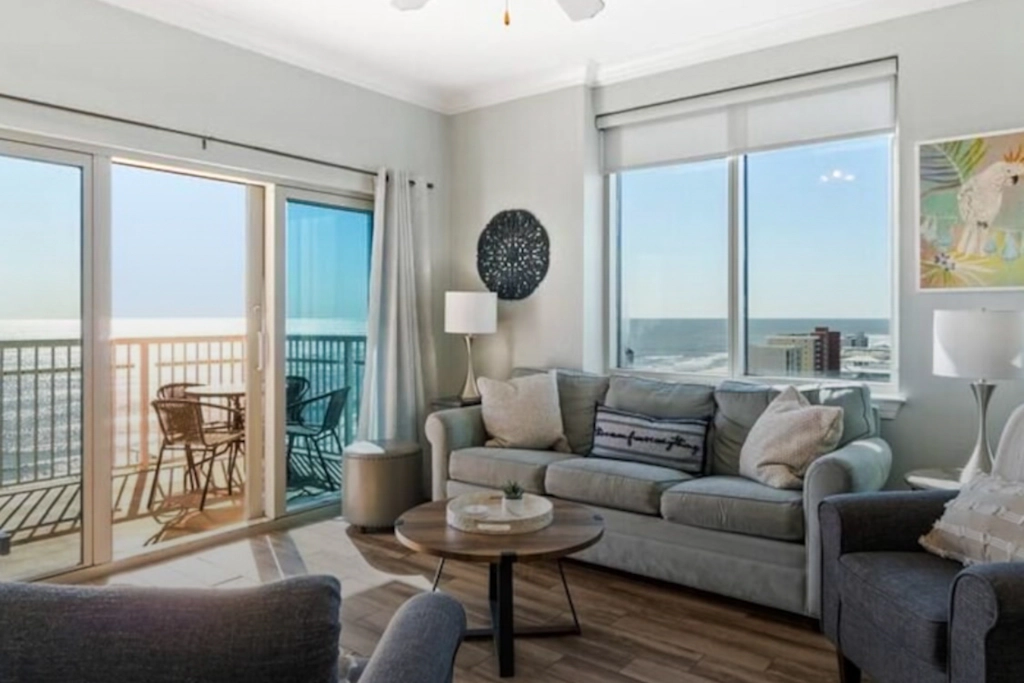 Gorgeous Gulf view condo with indoor,outdoor pools, hot tubs, gym, & balconies