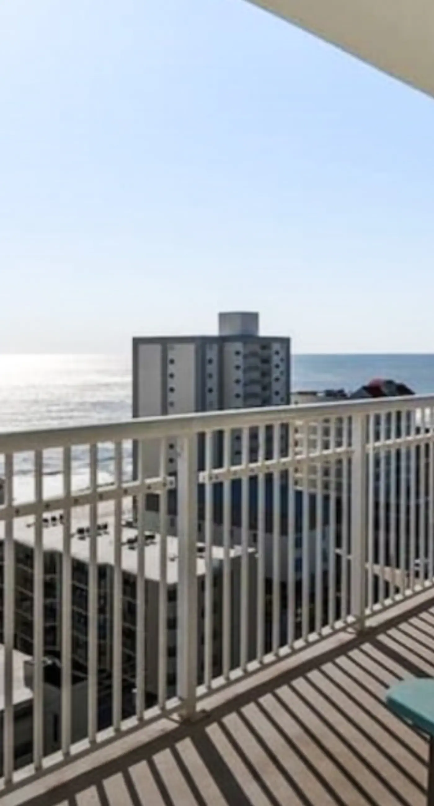 Gorgeous Gulf view condo with indoor,outdoor pools, hot tubs, gym, & balconies