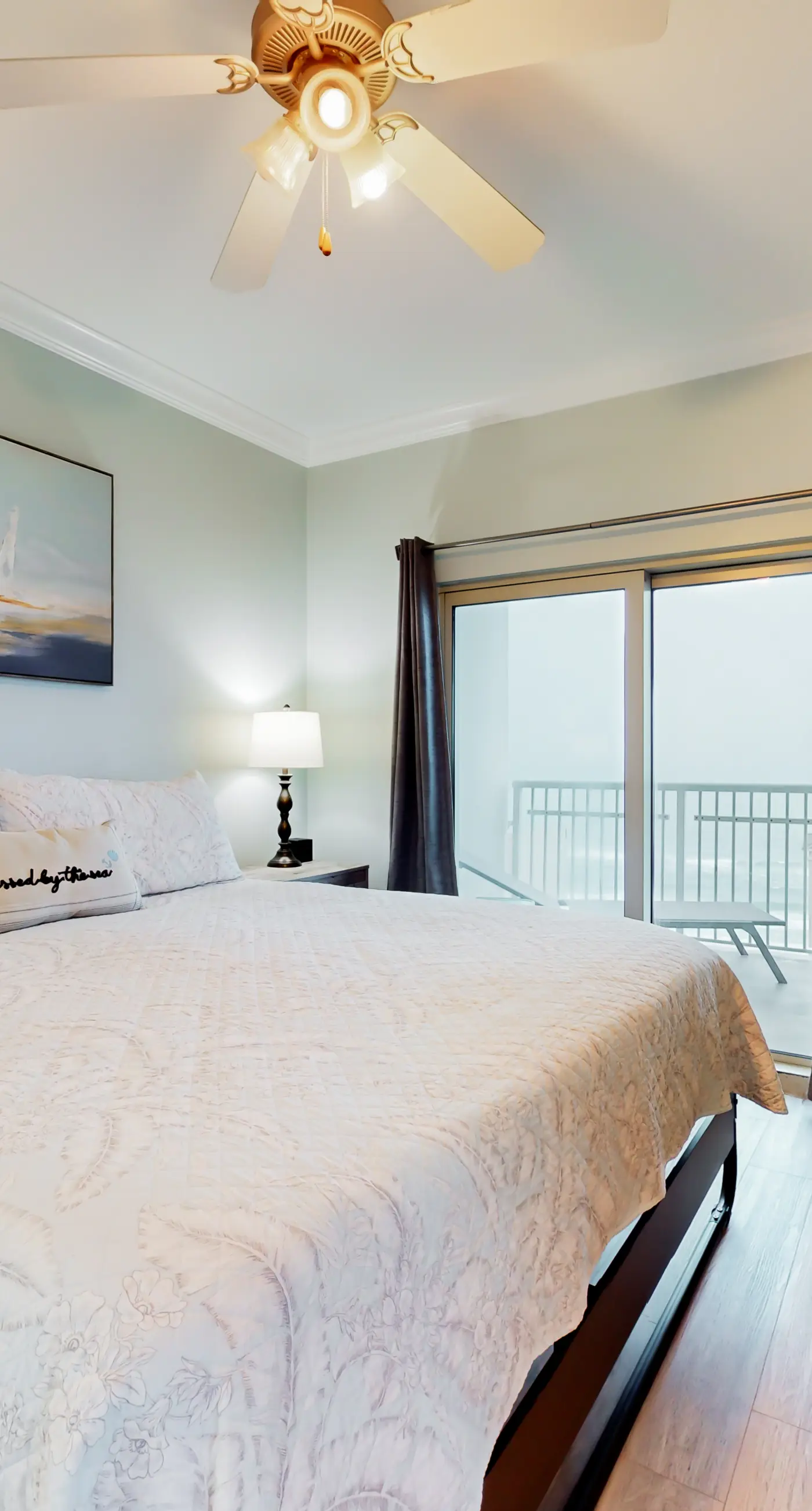 Gorgeous Gulf view condo with indoor,outdoor pools, hot tubs, gym, & balconies