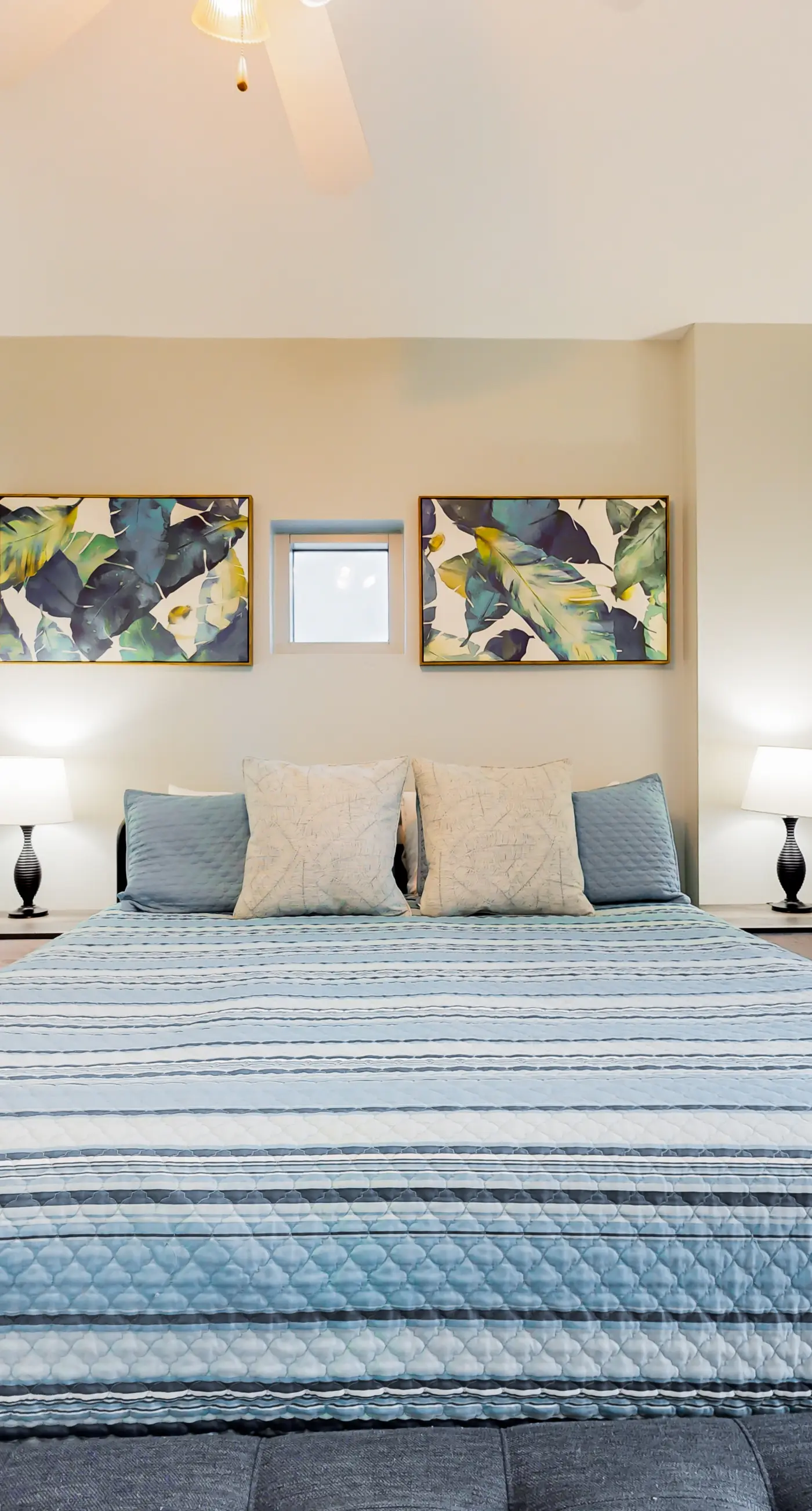 Gorgeous Gulf view condo with indoor,outdoor pools, hot tubs, gym, & balconies