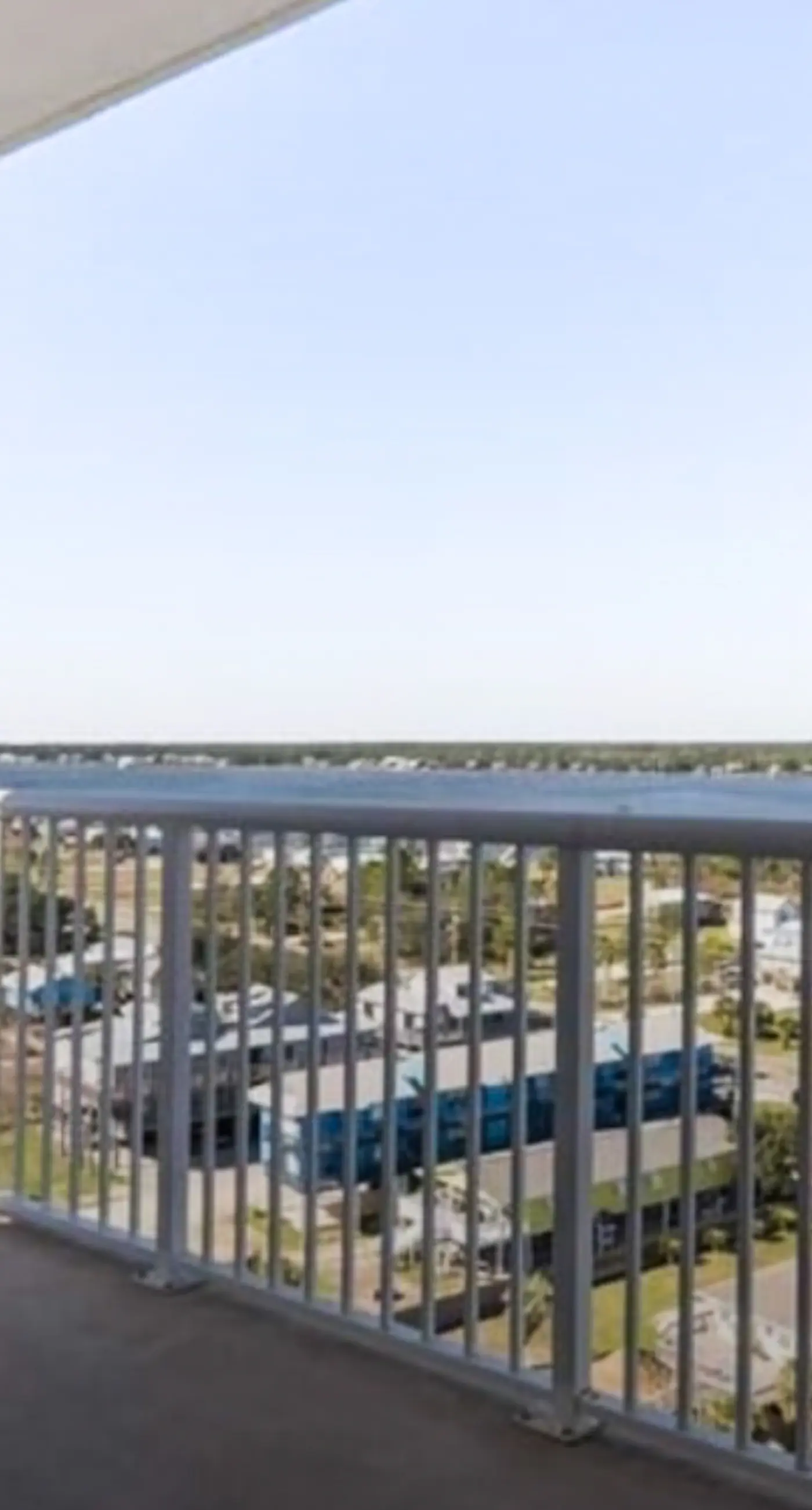 Gorgeous Gulf view condo with indoor,outdoor pools, hot tubs, gym, & balconies