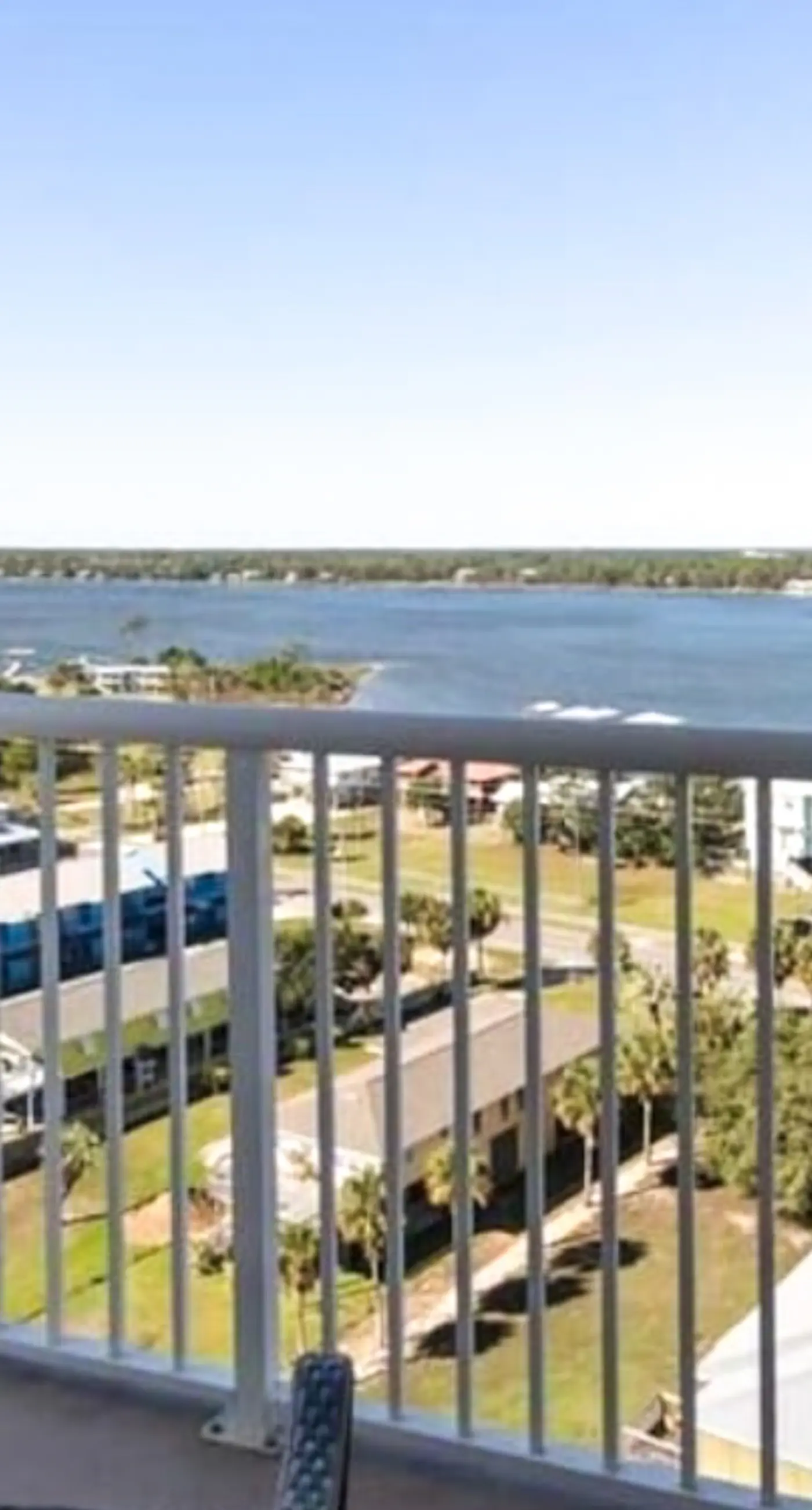 Gorgeous Gulf view condo with indoor,outdoor pools, hot tubs, gym, & balconies