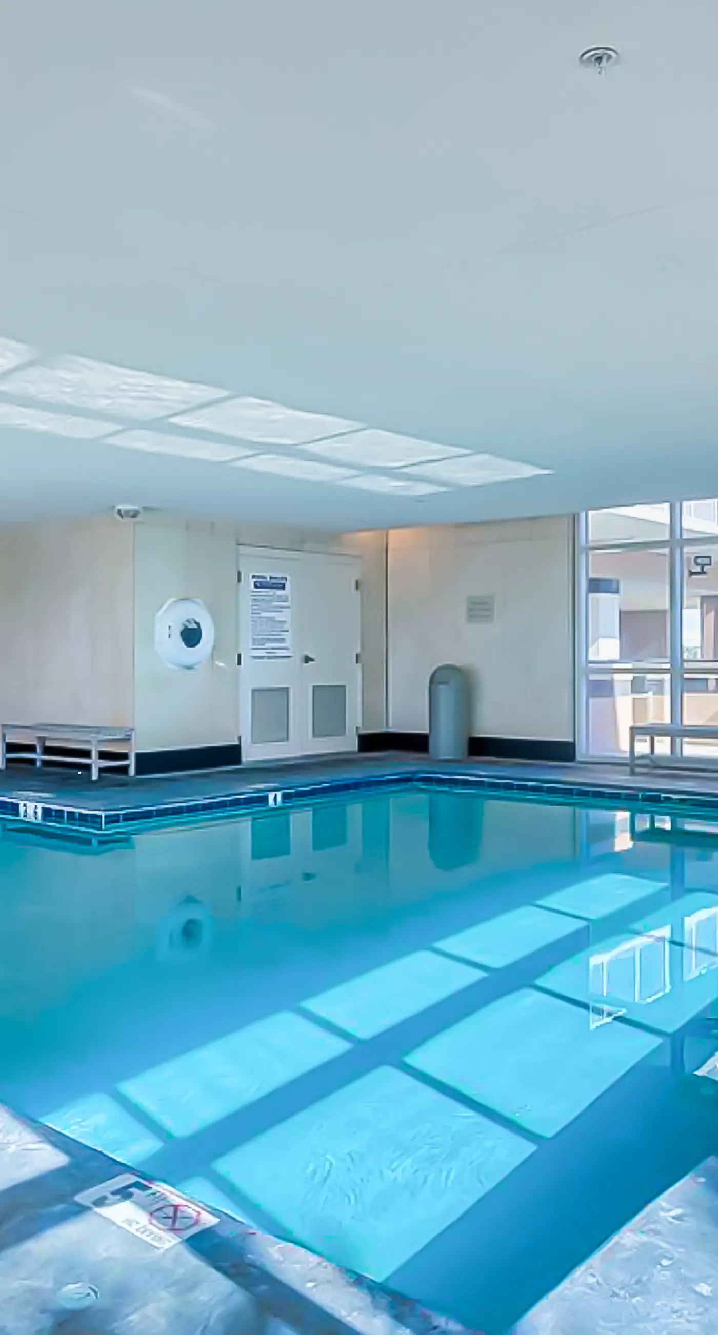 Gorgeous Gulf view condo with indoor,outdoor pools, hot tubs, gym, & balconies