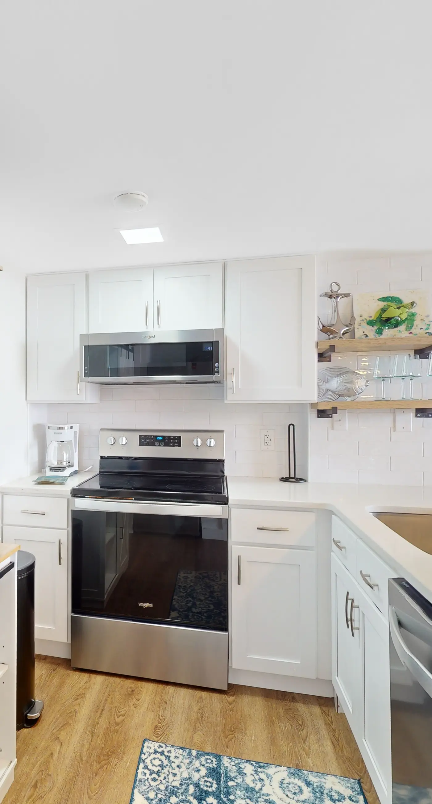 Completely renovated gulf view condo with pool, hot tub, tennis, and pickleball