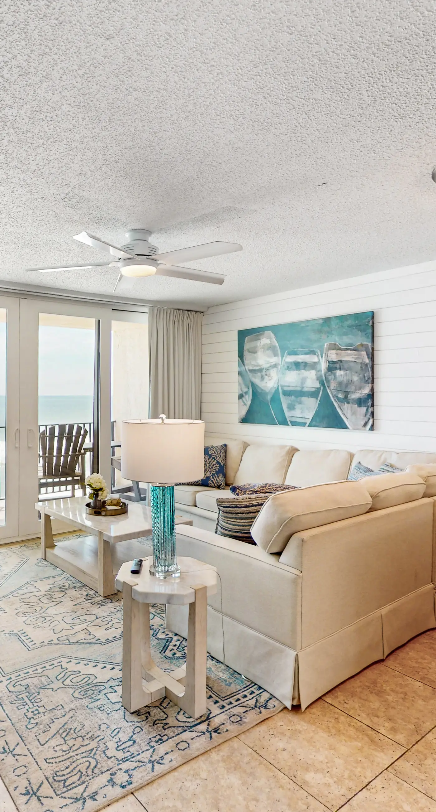 Gulf-front condo with breathtaking views, pool