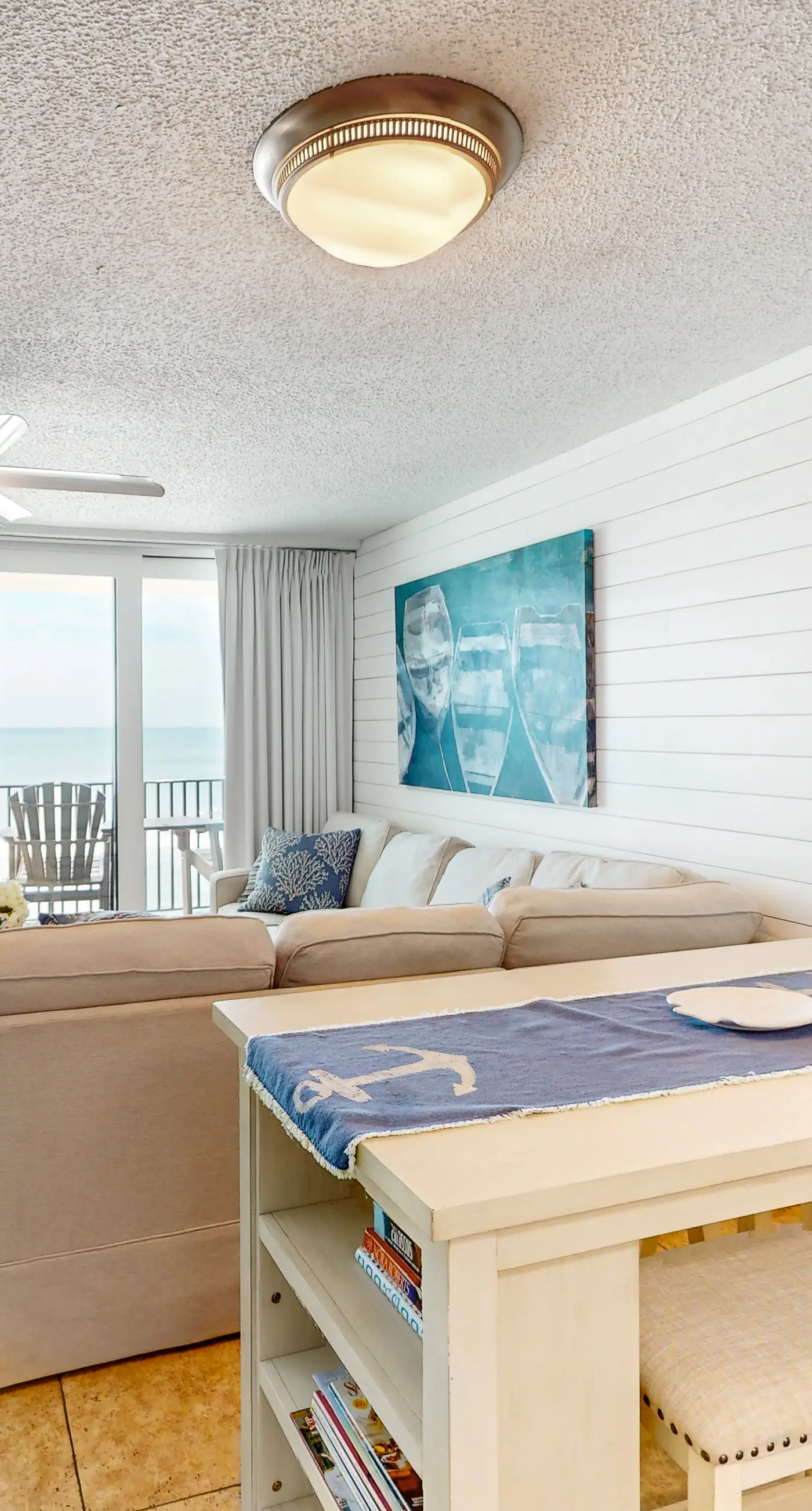 Gulf-front condo with breathtaking views, pool