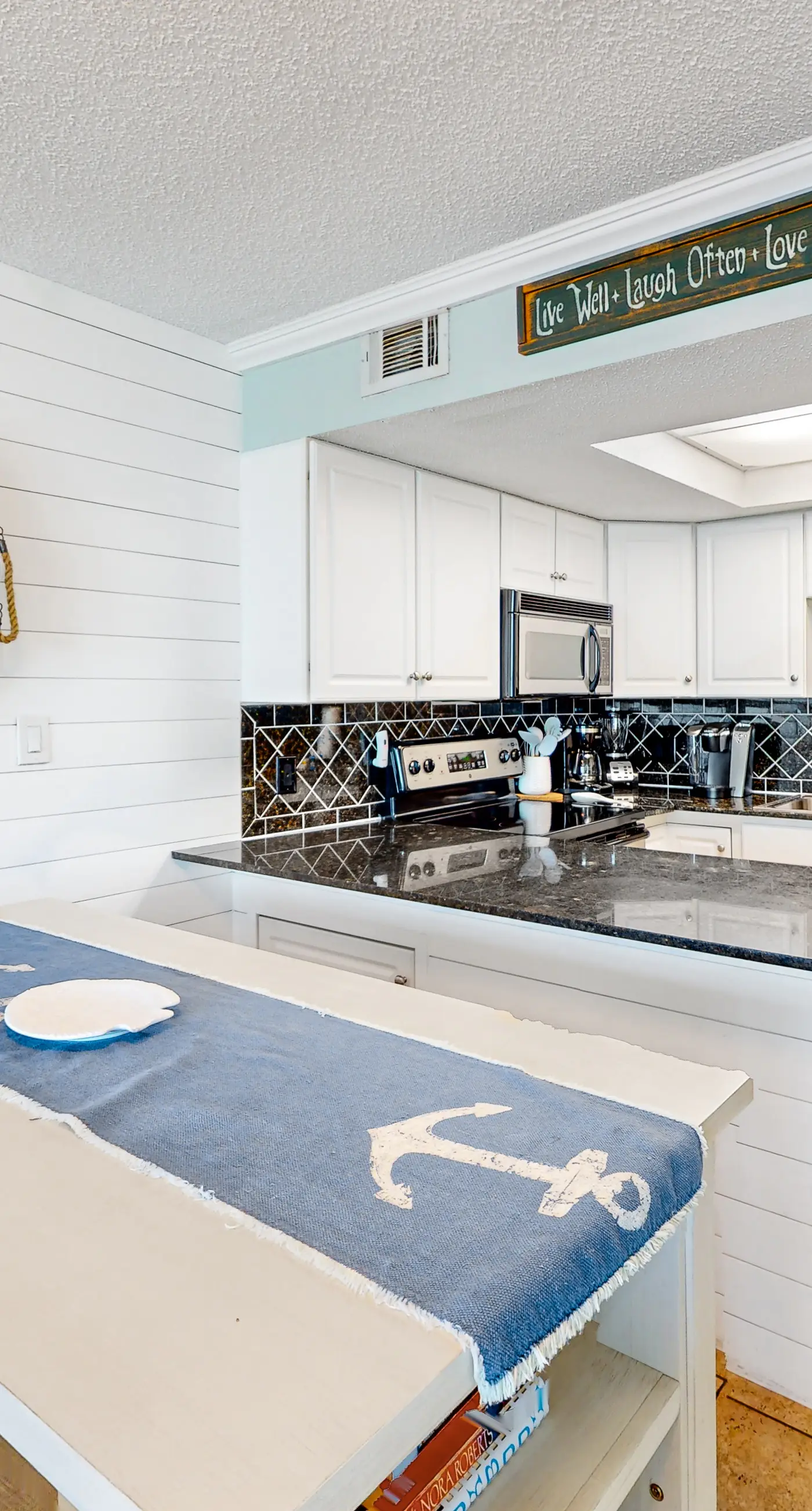 Gulf-front condo with breathtaking views, pool