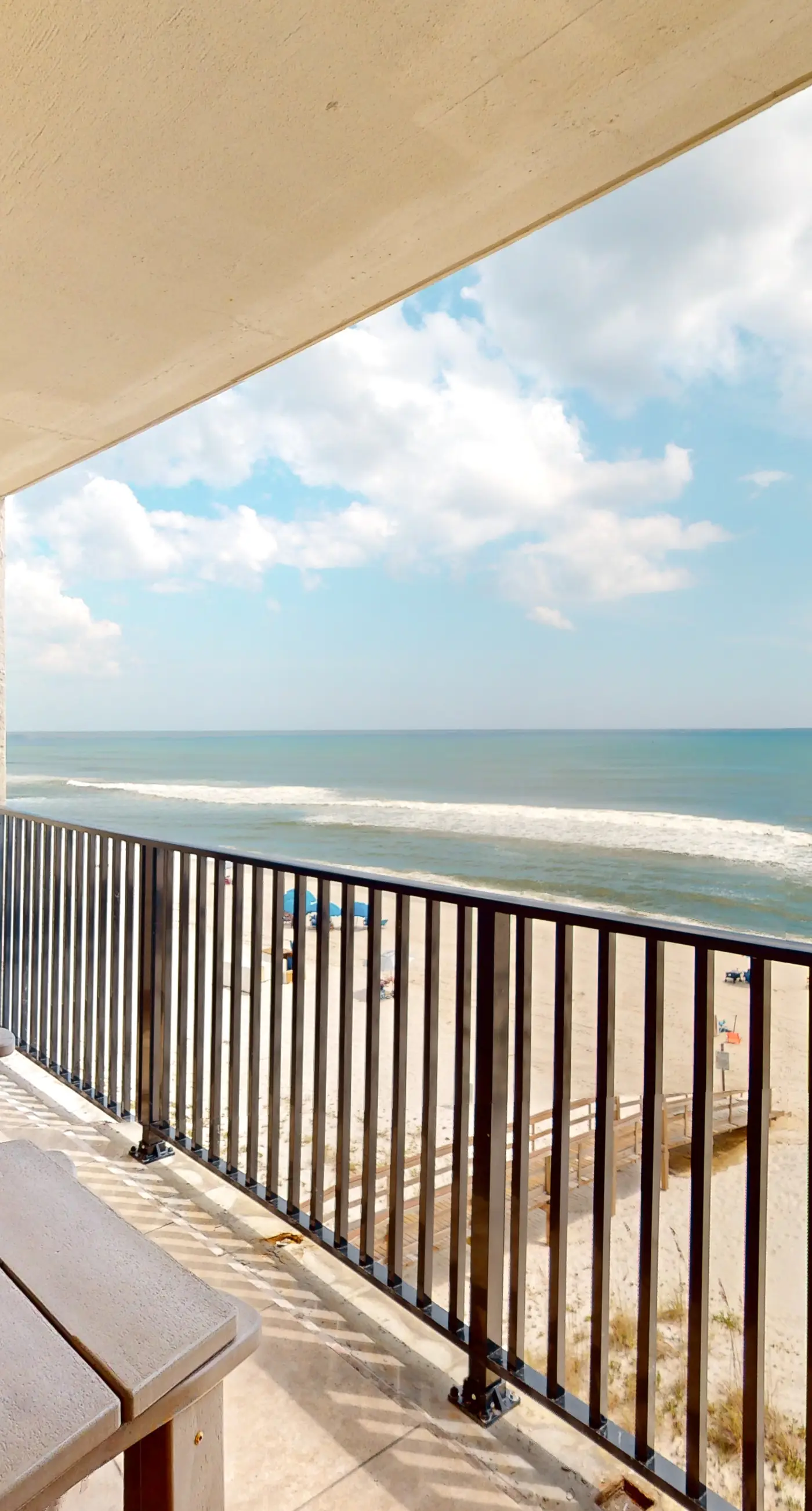 Gulf-front condo with breathtaking views, pool