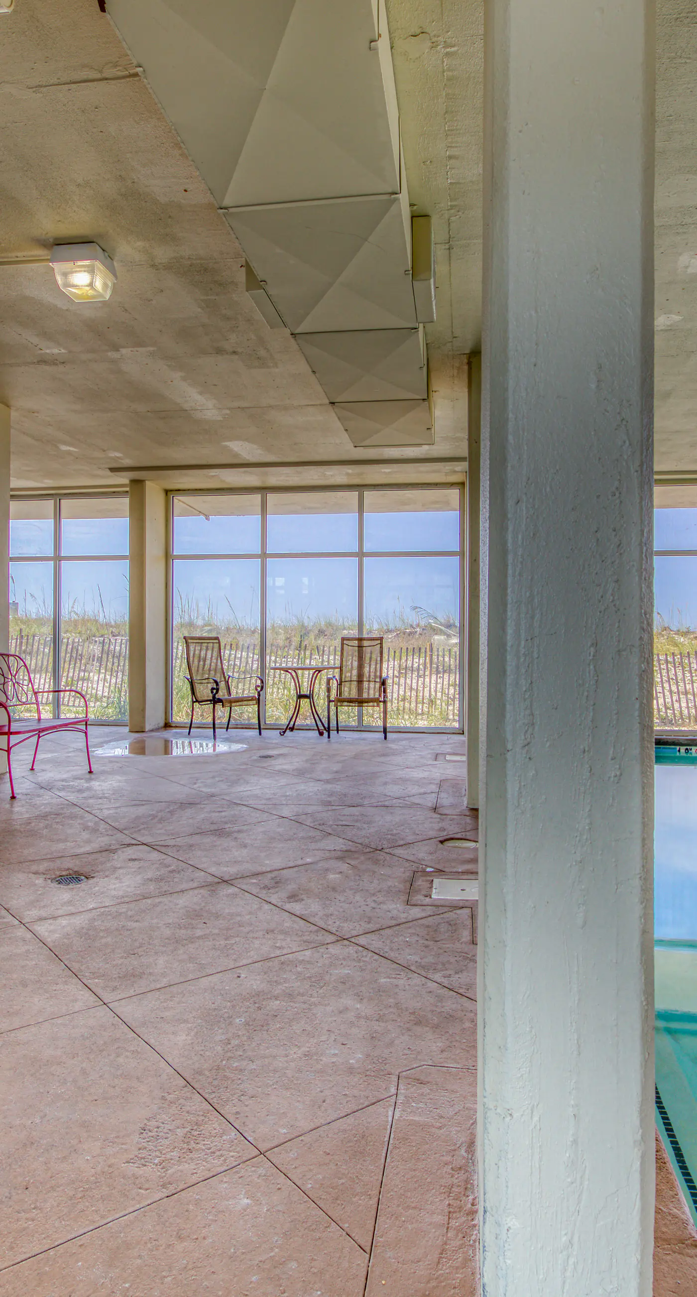 Gulf-front condo with breathtaking views, pool