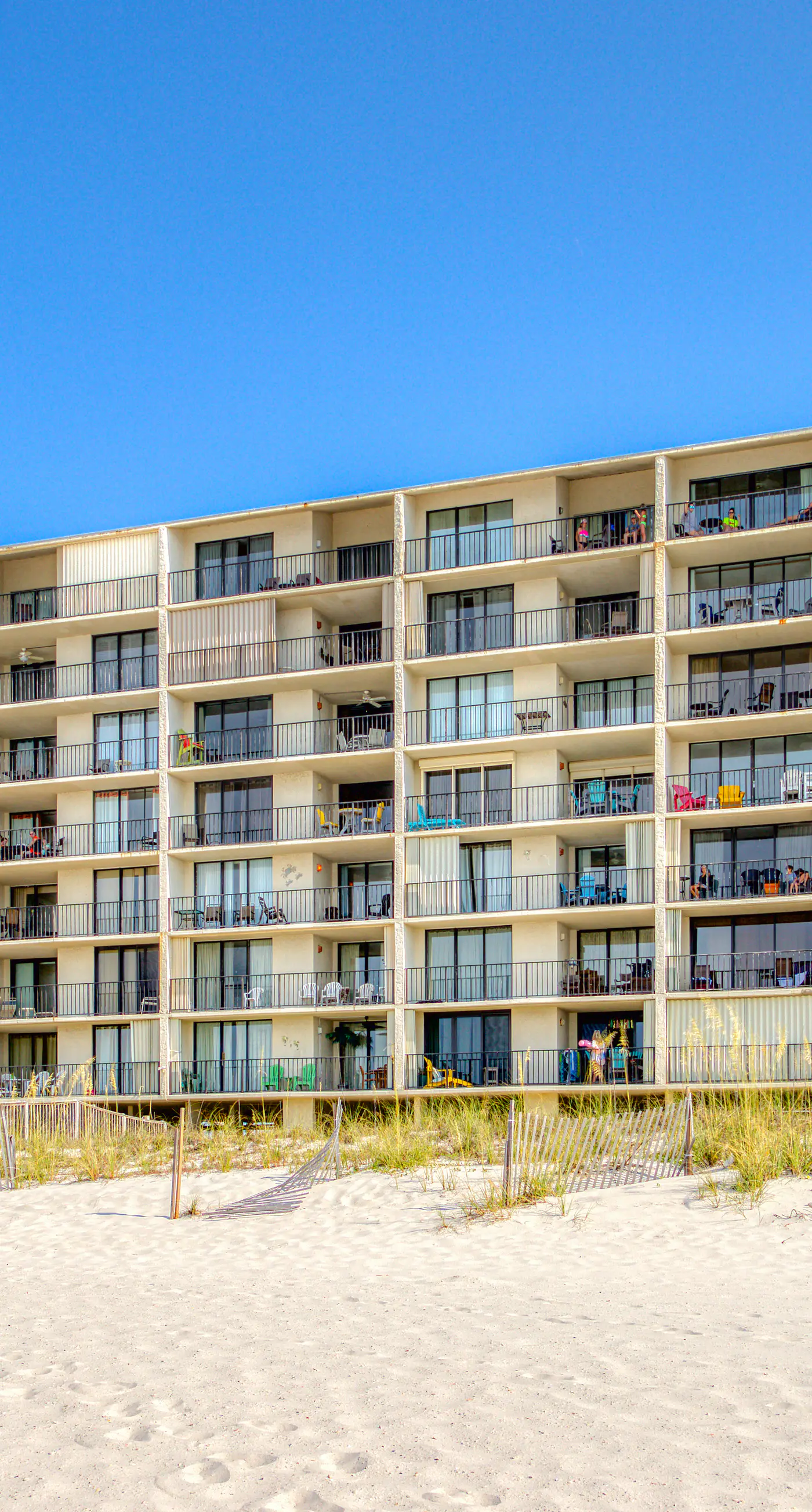 Gulf-front condo with breathtaking views, pool