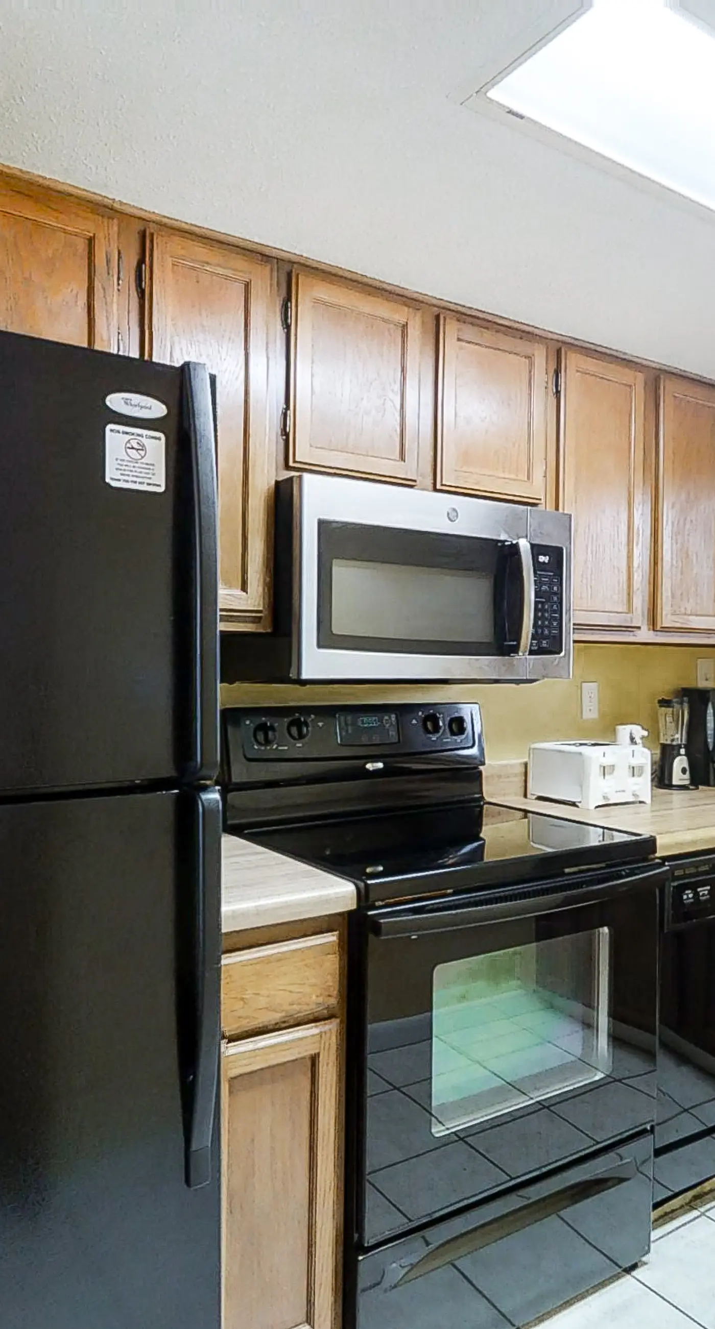 Sunny gulf-front condo with private balcony, shared outdoor pool, great views