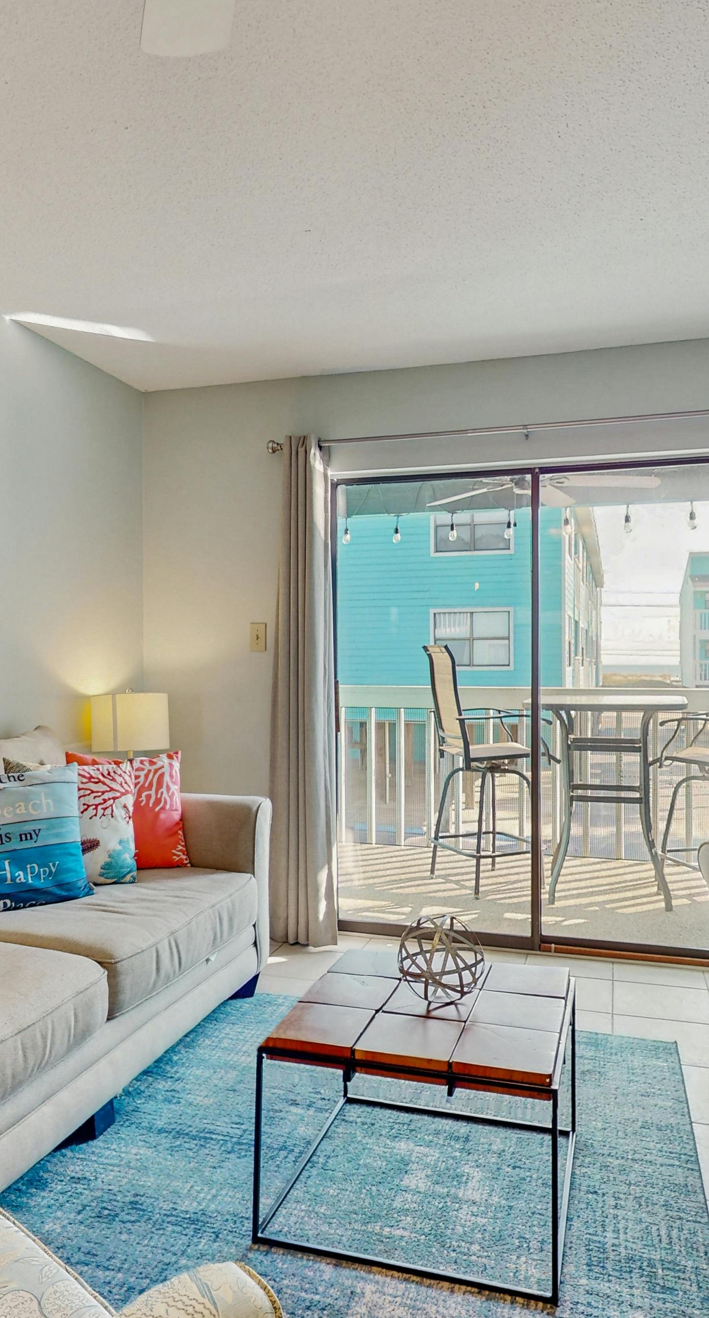 Beachview condo with community pools, grills, and internet