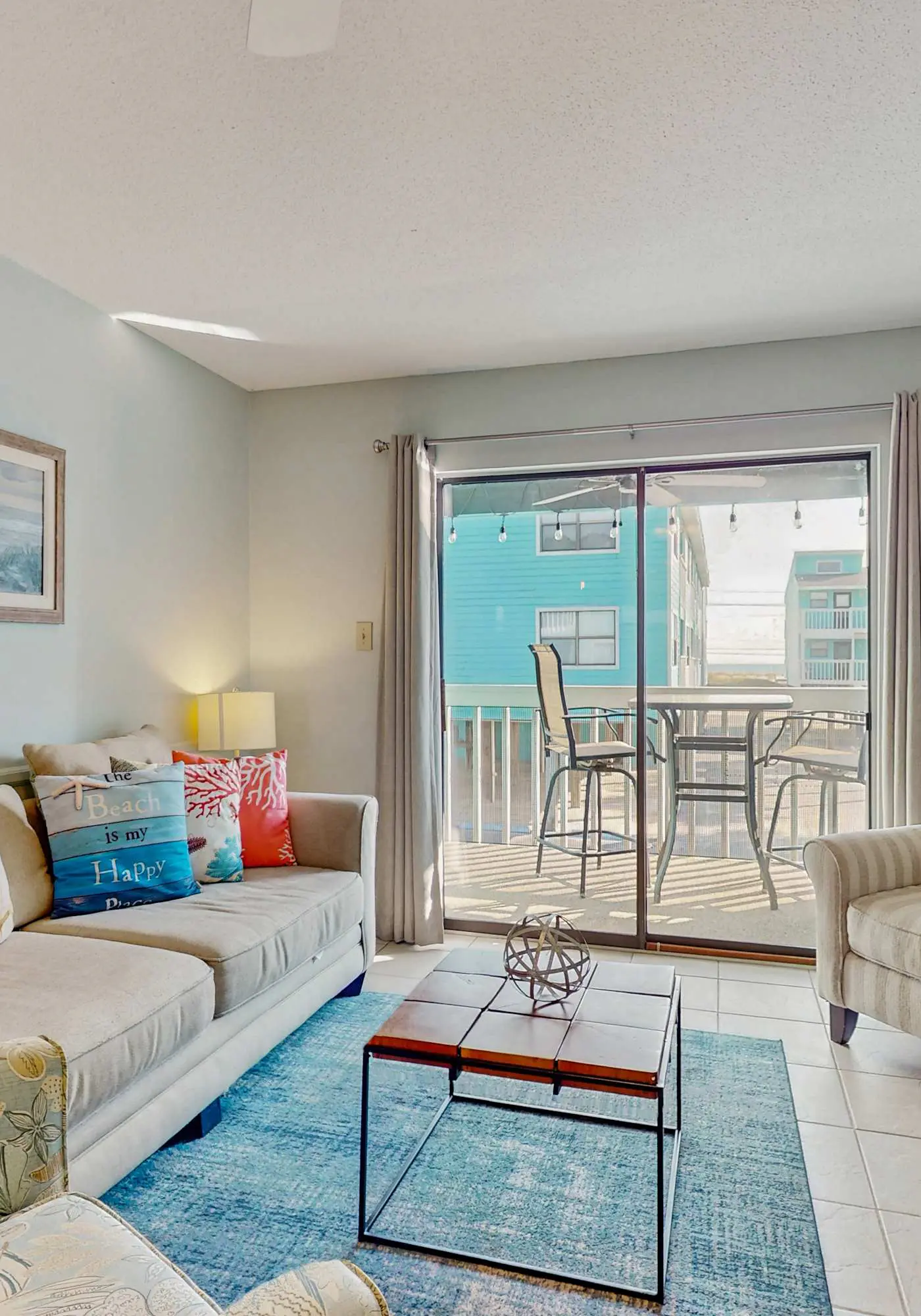 Beachview condo with community pools, grills, and internet