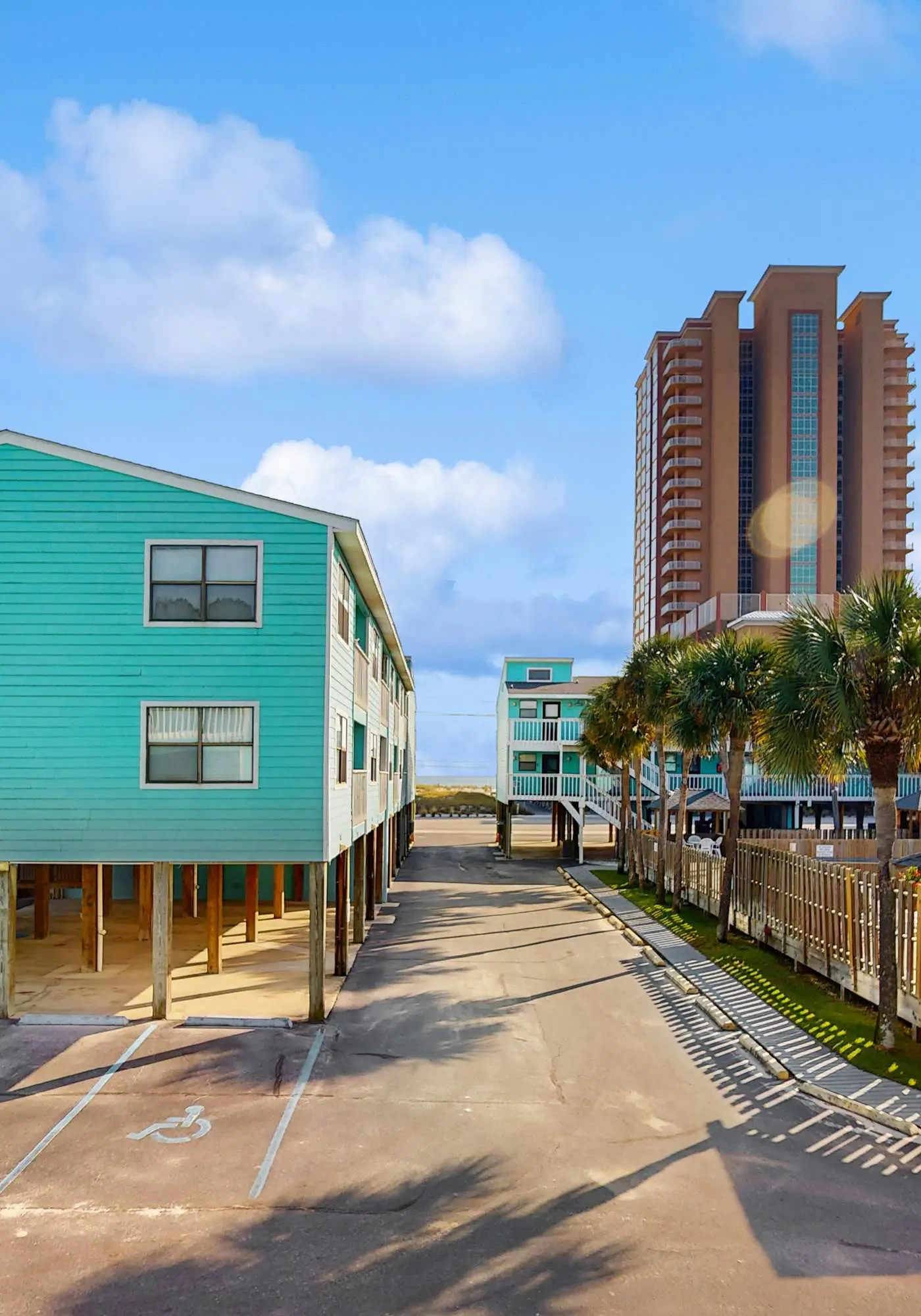 Beachview condo with community pools, grills, and internet