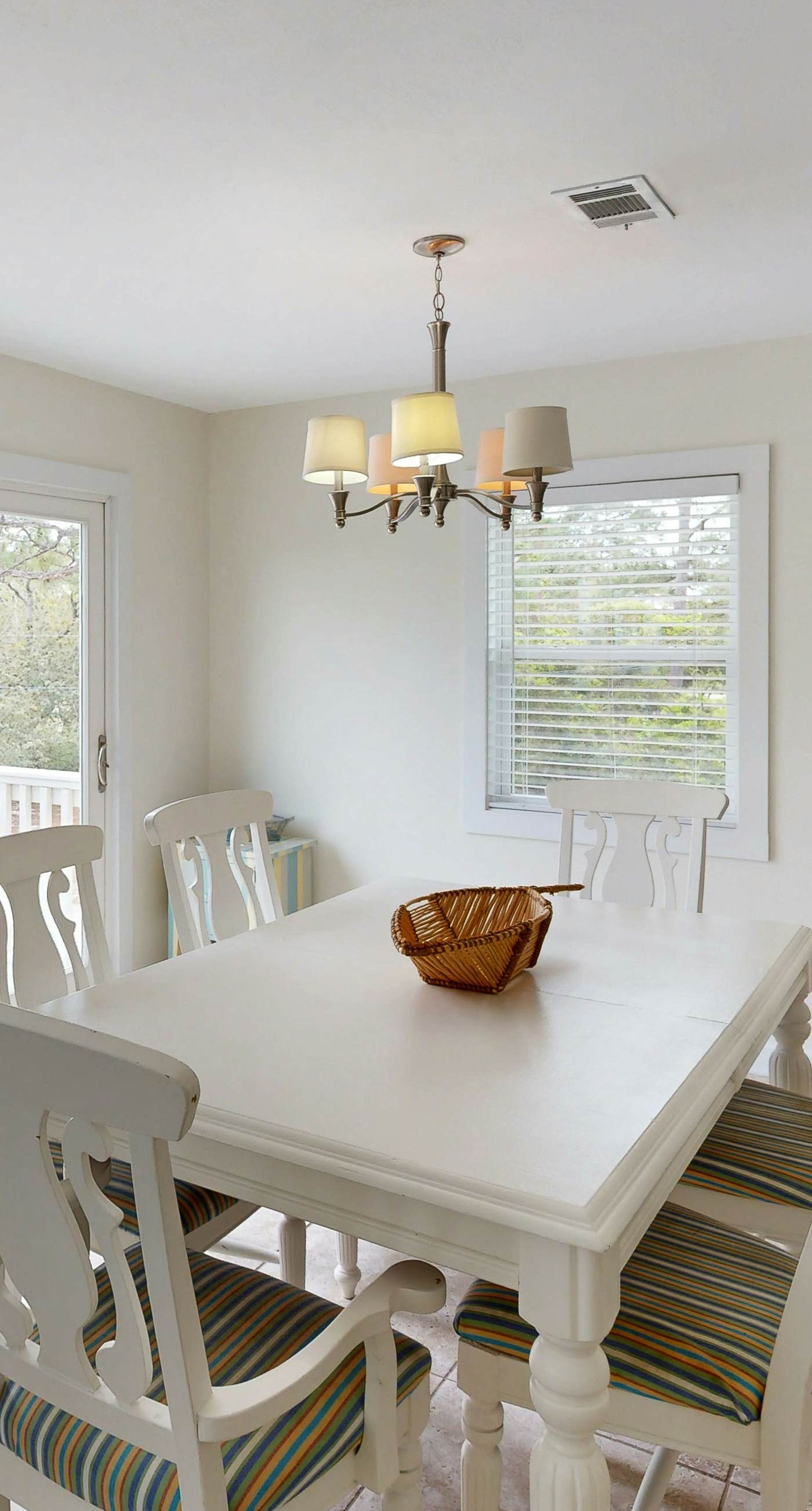 Dog-friendly bay-view home with central AC - snowbirds welcome