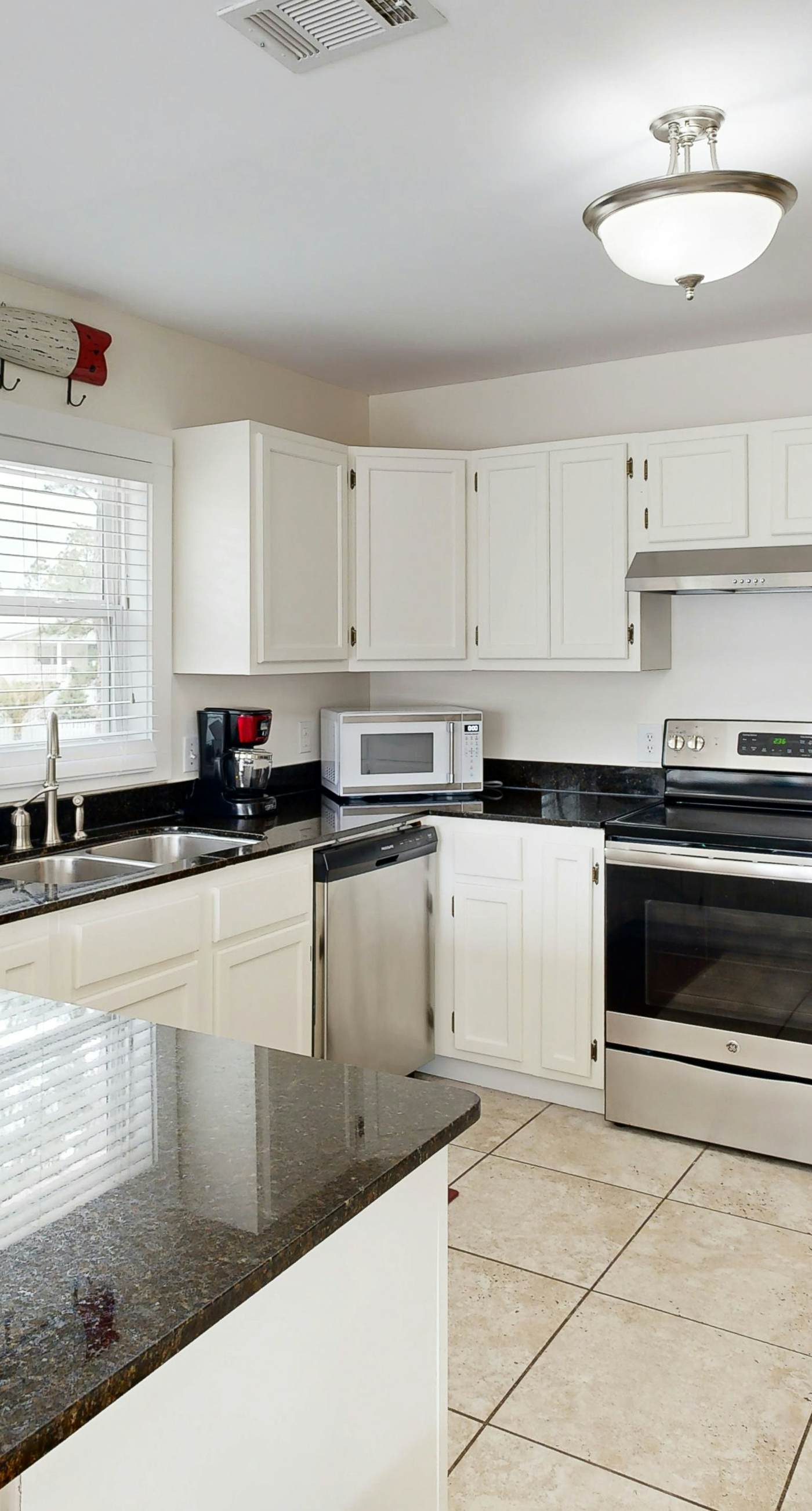 Dog-friendly bay-view home with central AC - snowbirds welcome