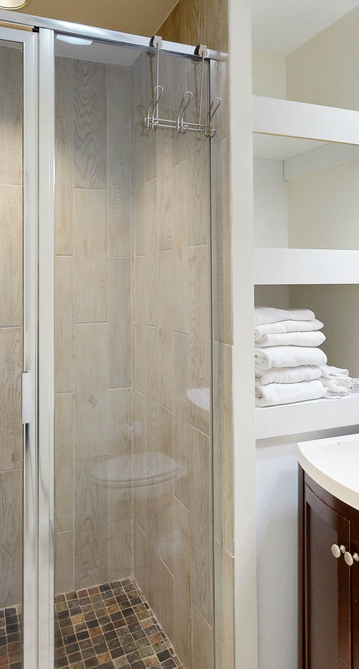 Dog-friendly bay-view home with central AC - snowbirds welcome