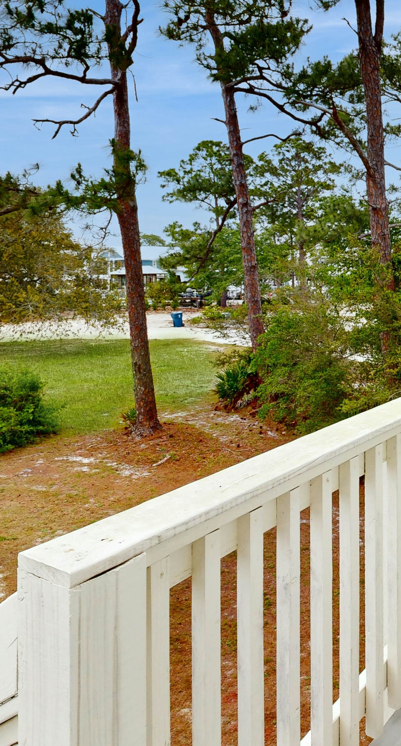 Dog-friendly bay-view home with central AC - snowbirds welcome