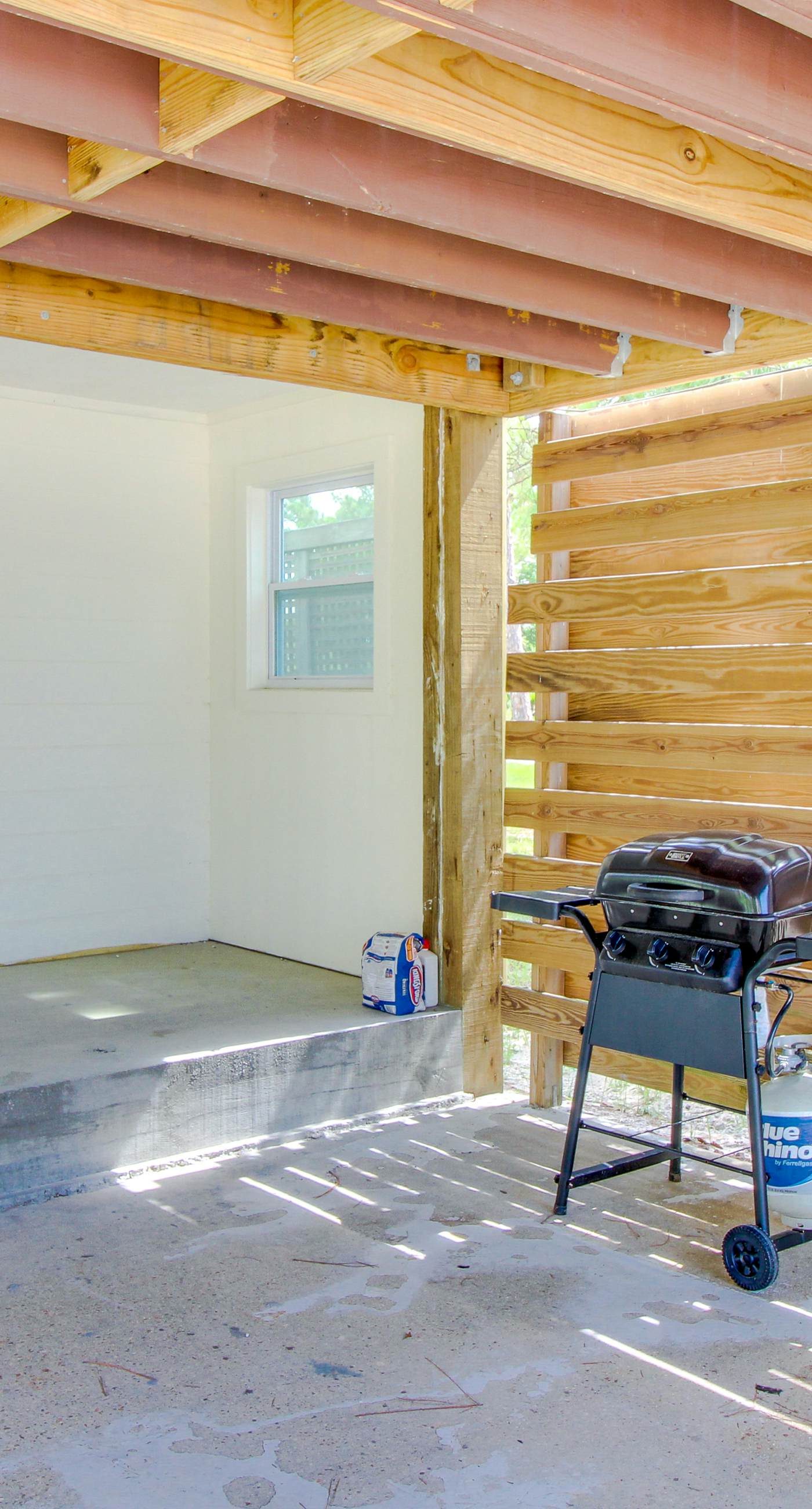 Dog-friendly bay-view home with central AC - snowbirds welcome