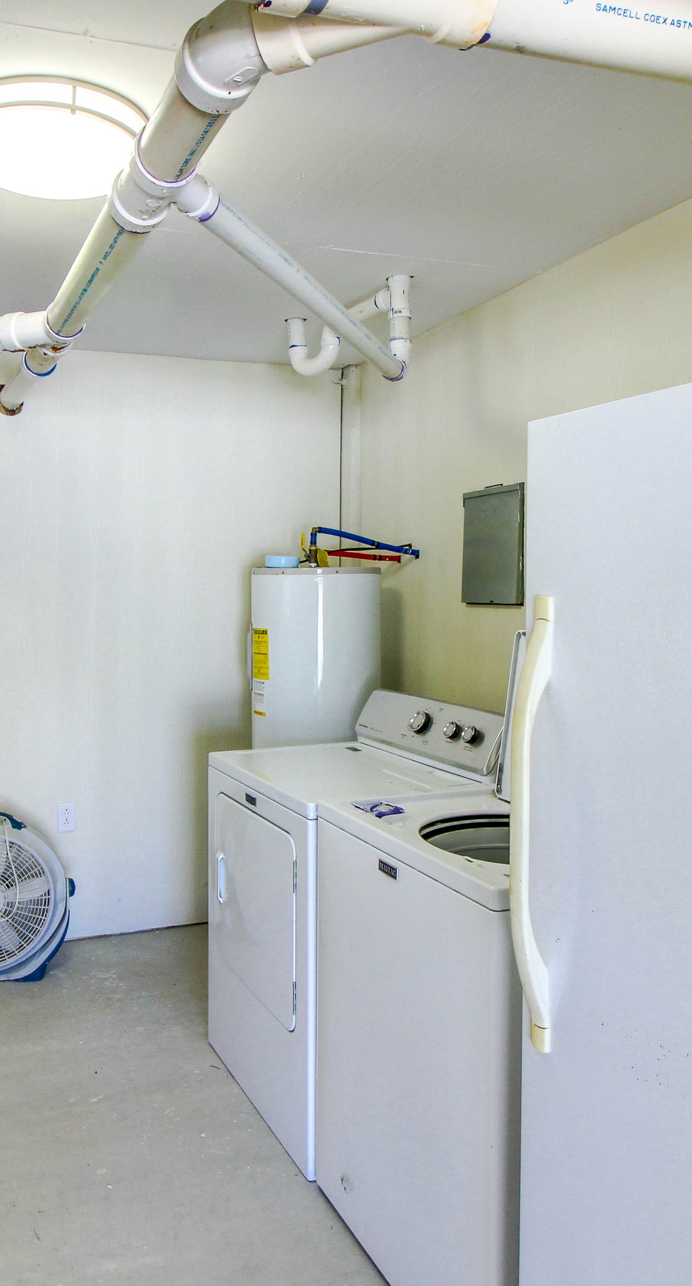 Dog-friendly bay-view home with central AC - snowbirds welcome