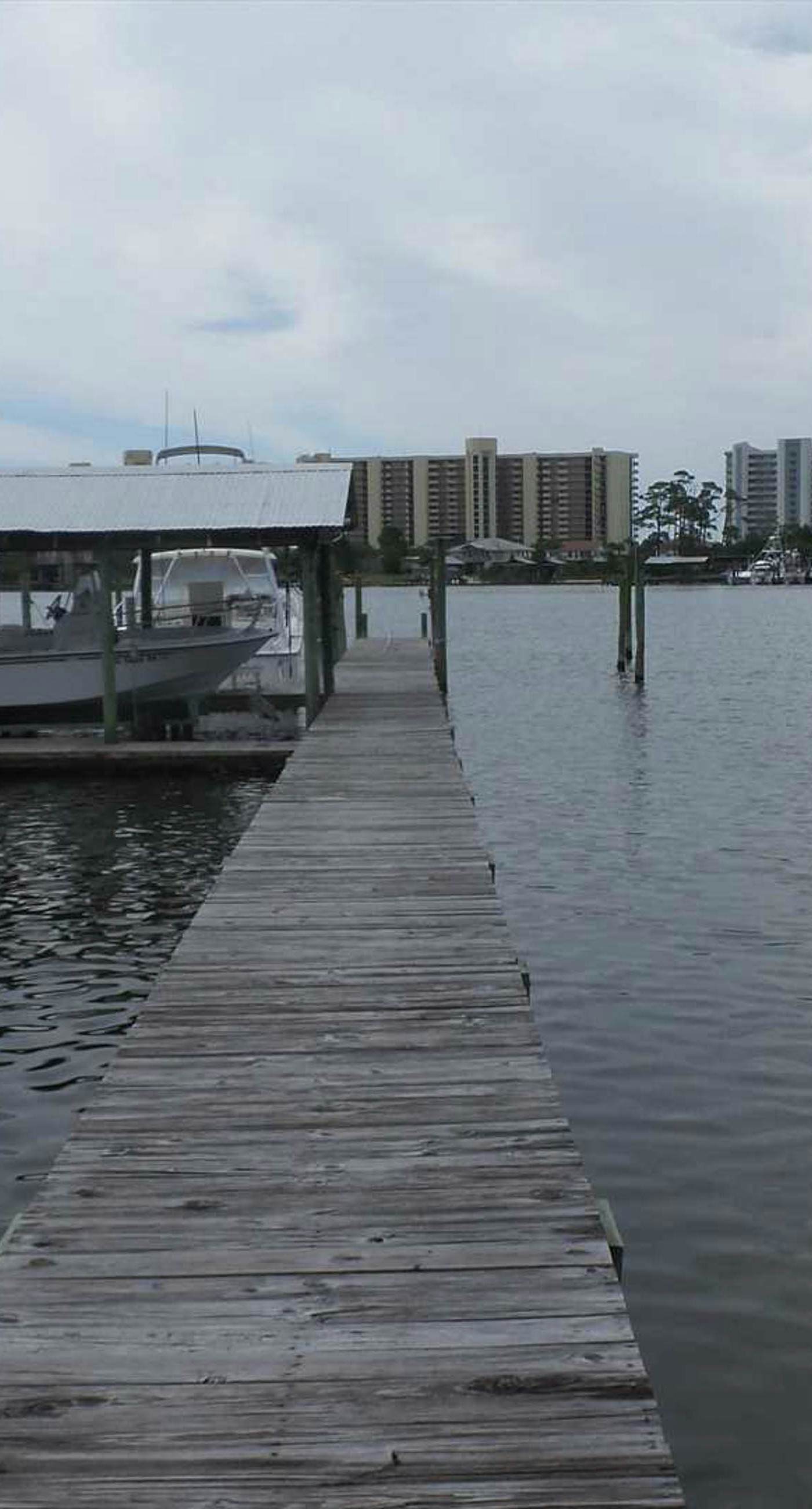 Dog-friendly bay-view home with central AC - snowbirds welcome