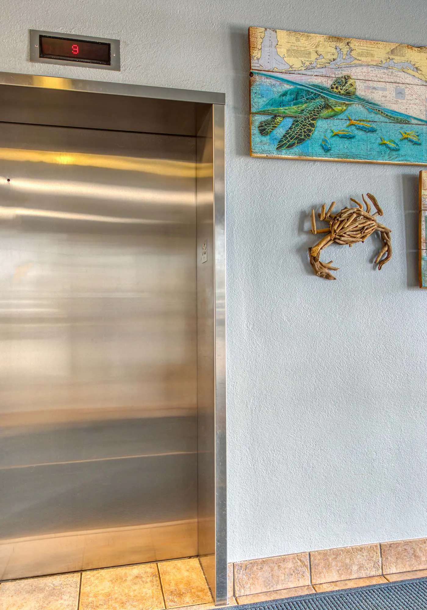 Gulf-front penthouse condo with pool, hot tub, & sauna - on the beach
