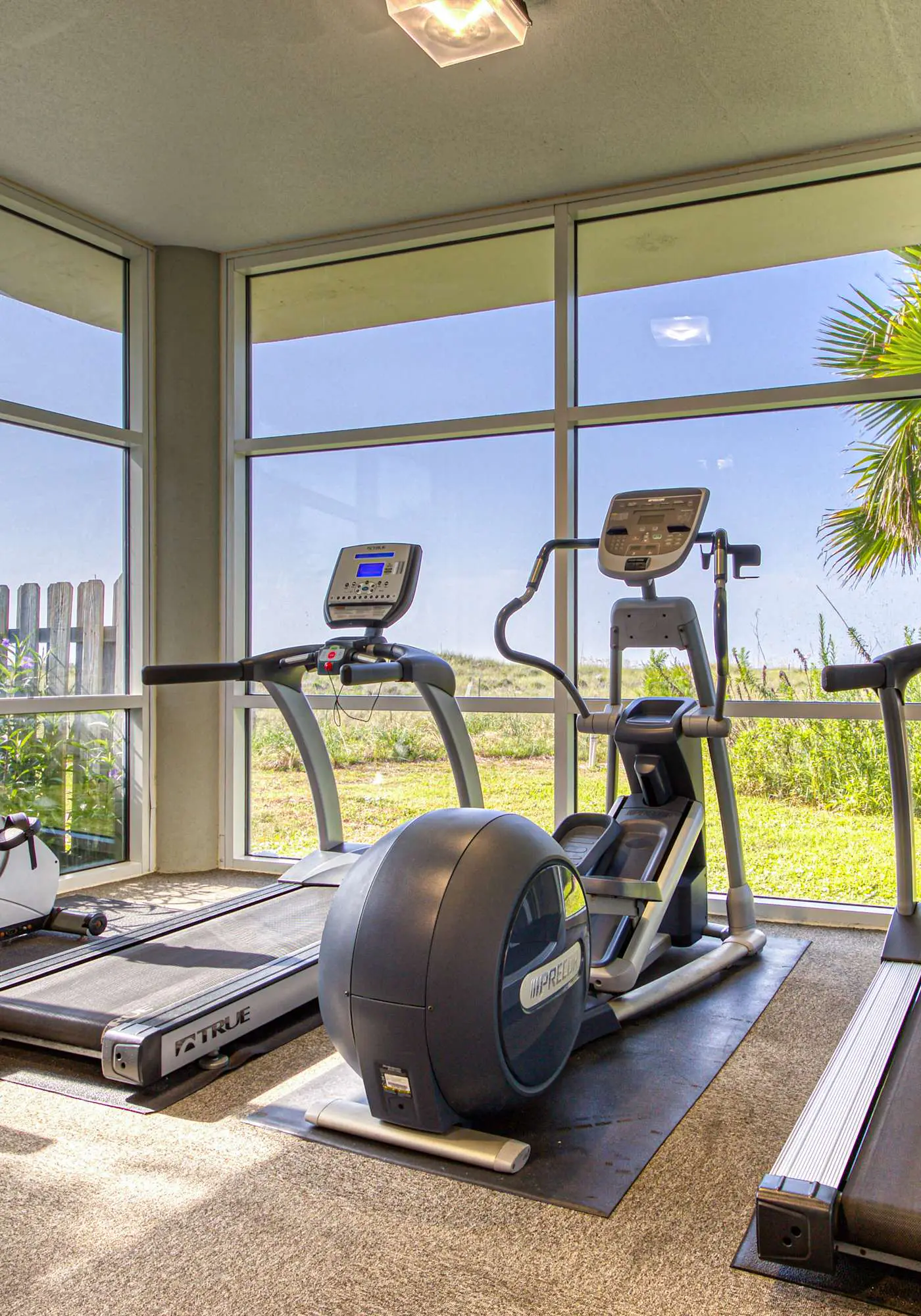 Gulf-front penthouse condo with pool, hot tub, & sauna - on the beach