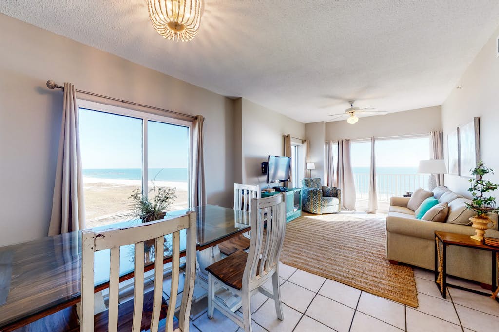 Beachfront vacation home with spacious balconies, beach access, pools & hot tub