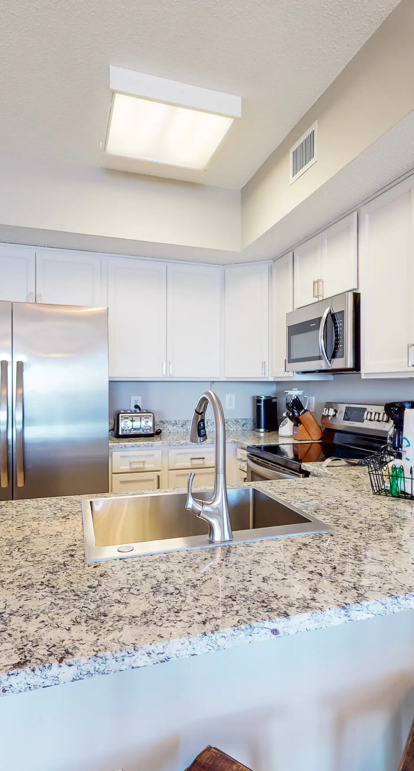 Beachfront vacation home with spacious balconies, beach access, pools & hot tub