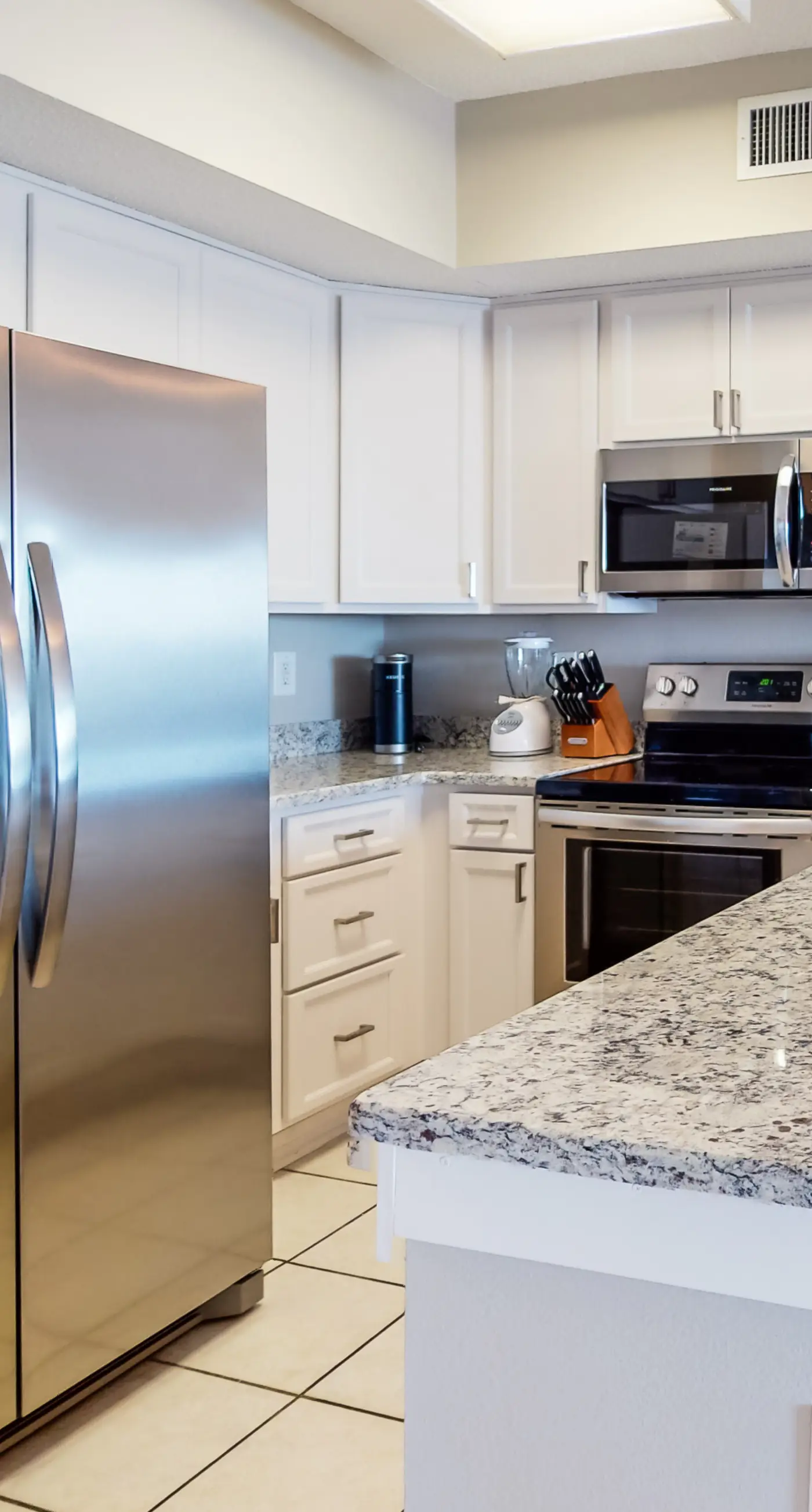 Beachfront vacation home with spacious balconies, beach access, pools & hot tub