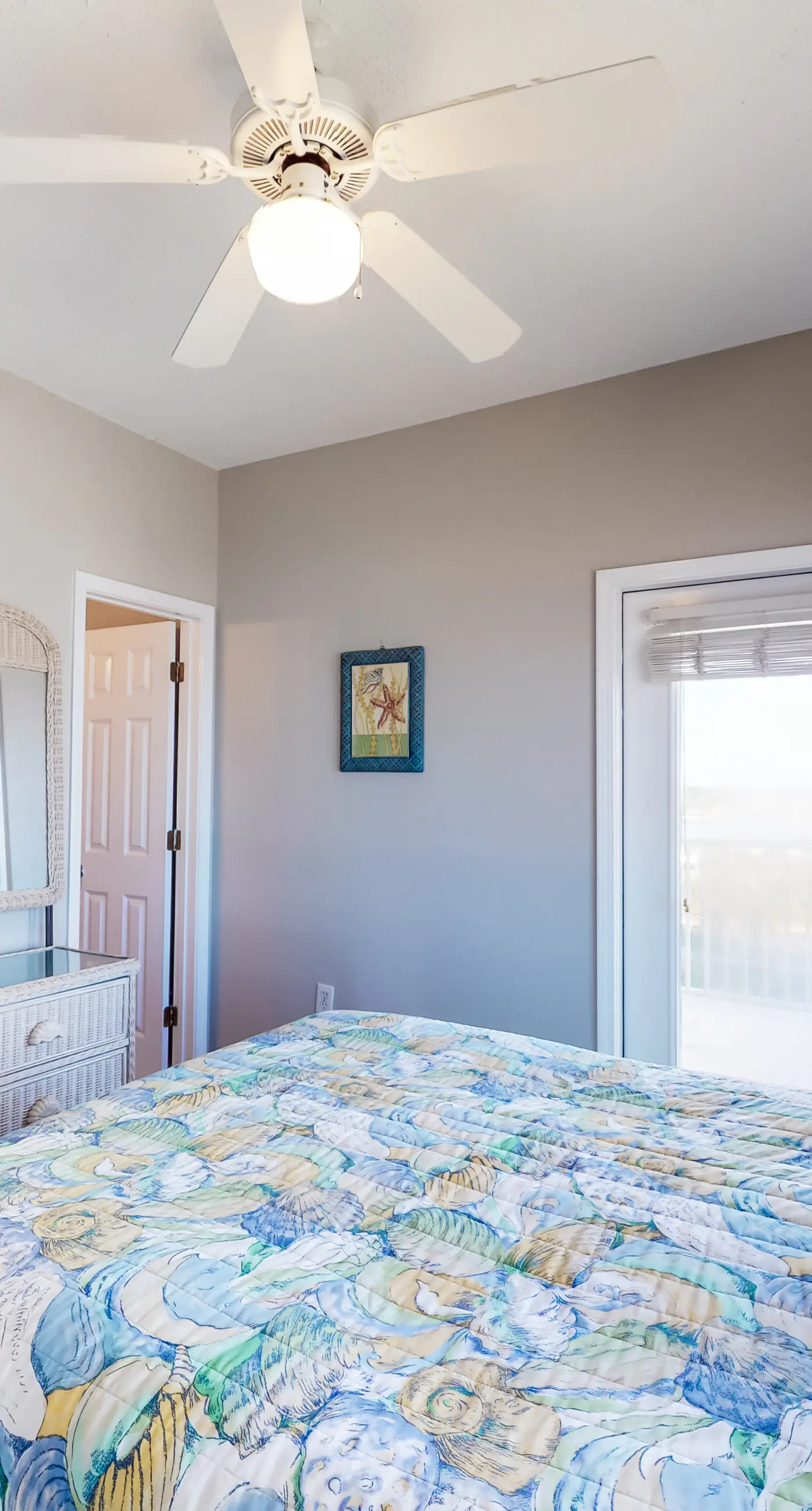 Beachfront vacation home with spacious balconies, beach access, pools & hot tub