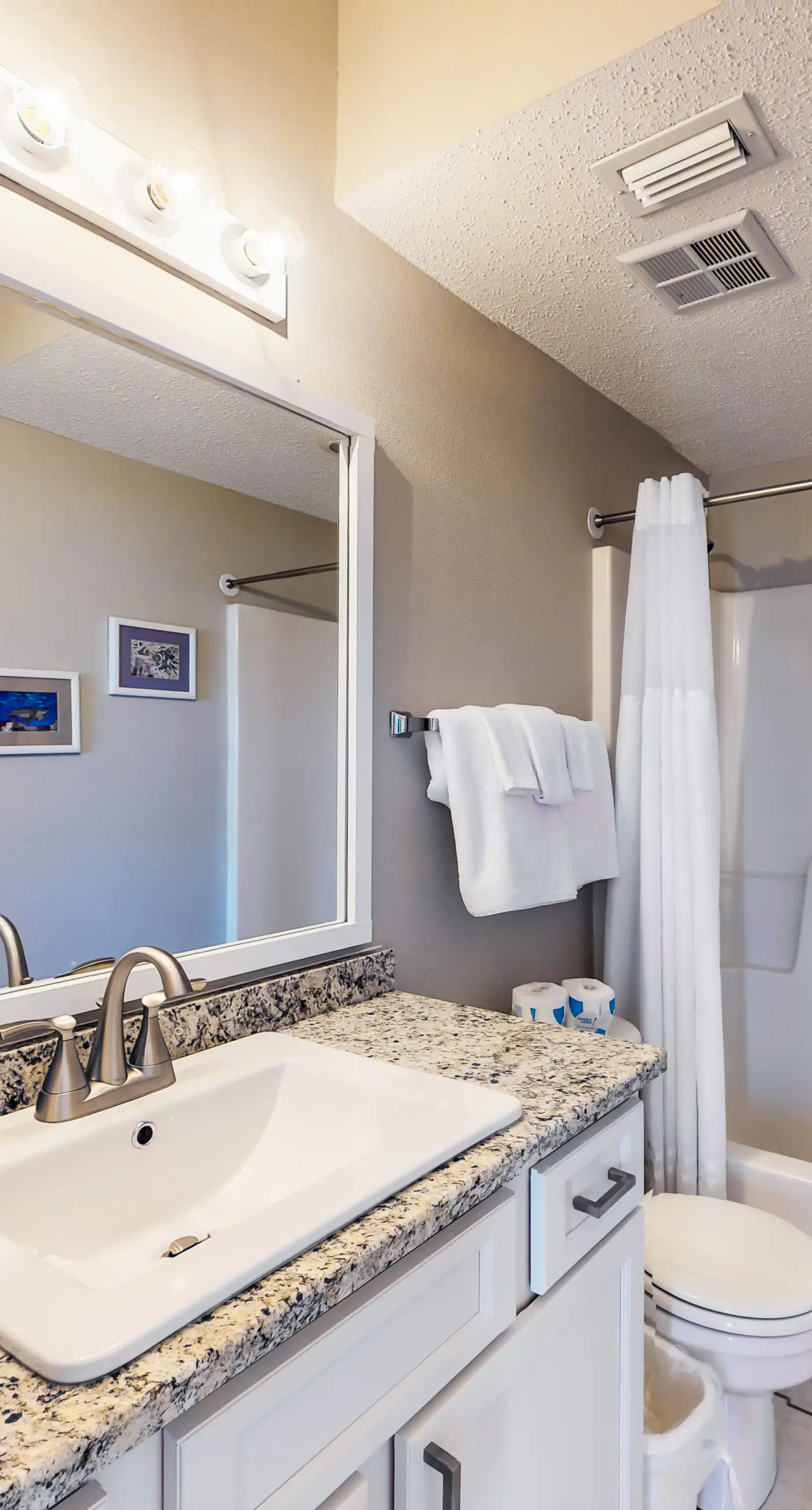 Beachfront vacation home with spacious balconies, beach access, pools & hot tub