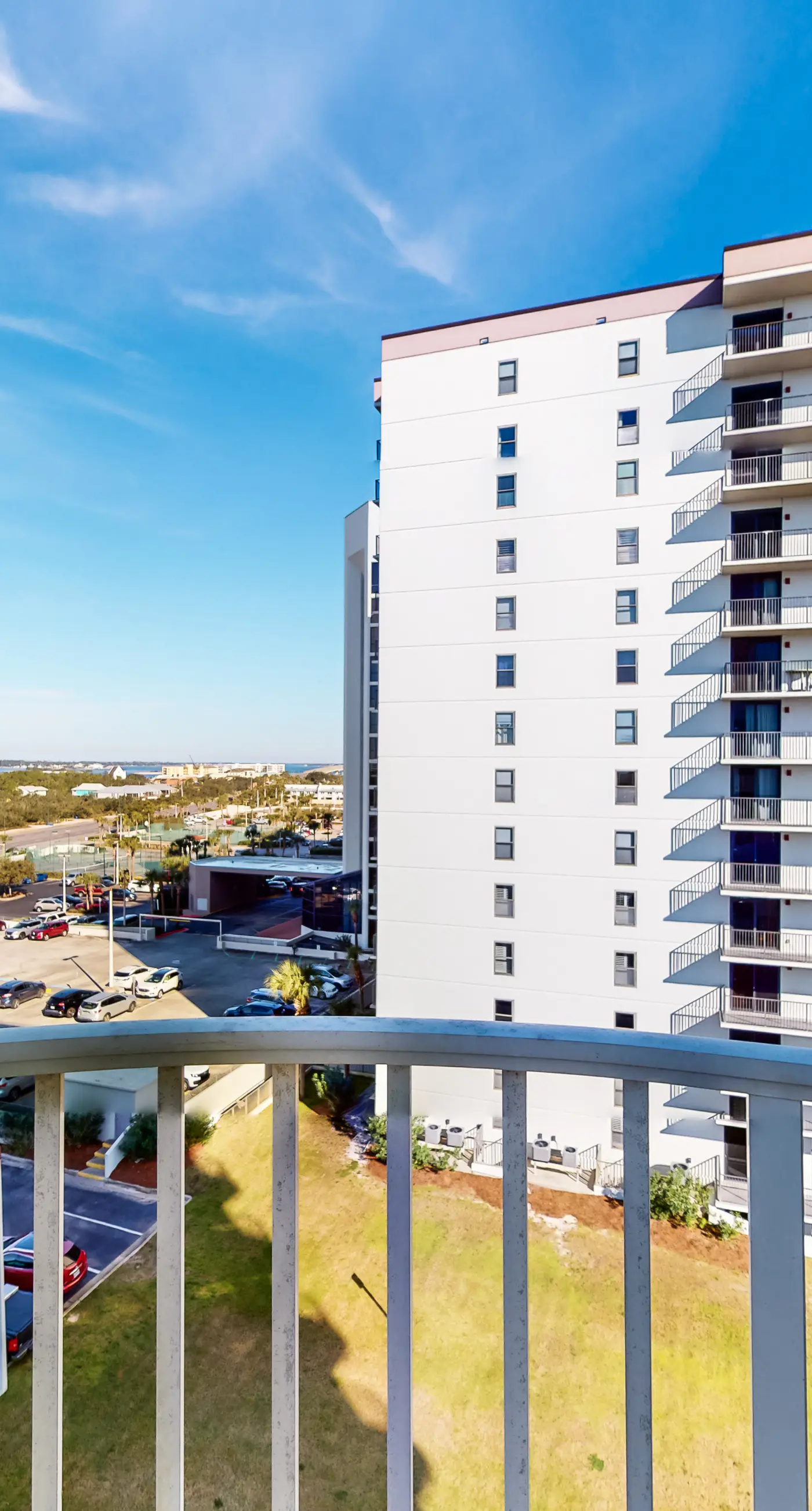 Beachfront vacation home with spacious balconies, beach access, pools & hot tub
