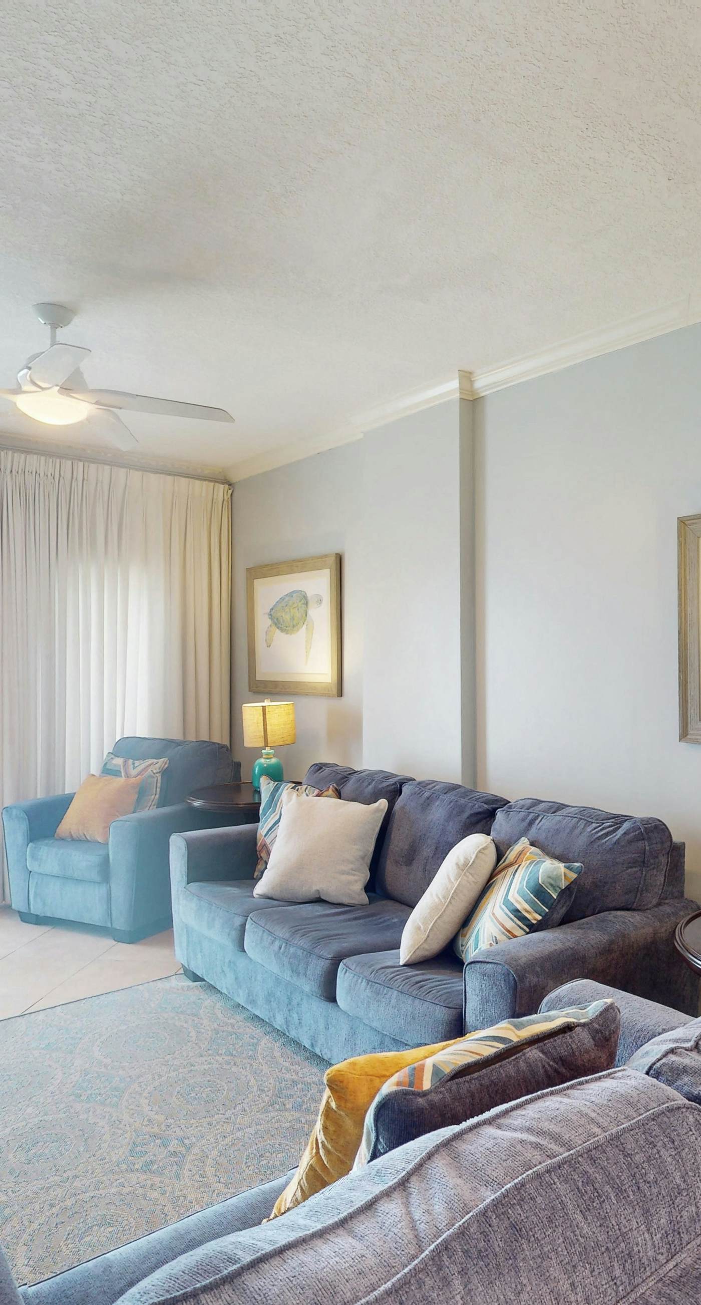 Beach-front condo with pool, hot tub, sauna, washer,dryer & grill