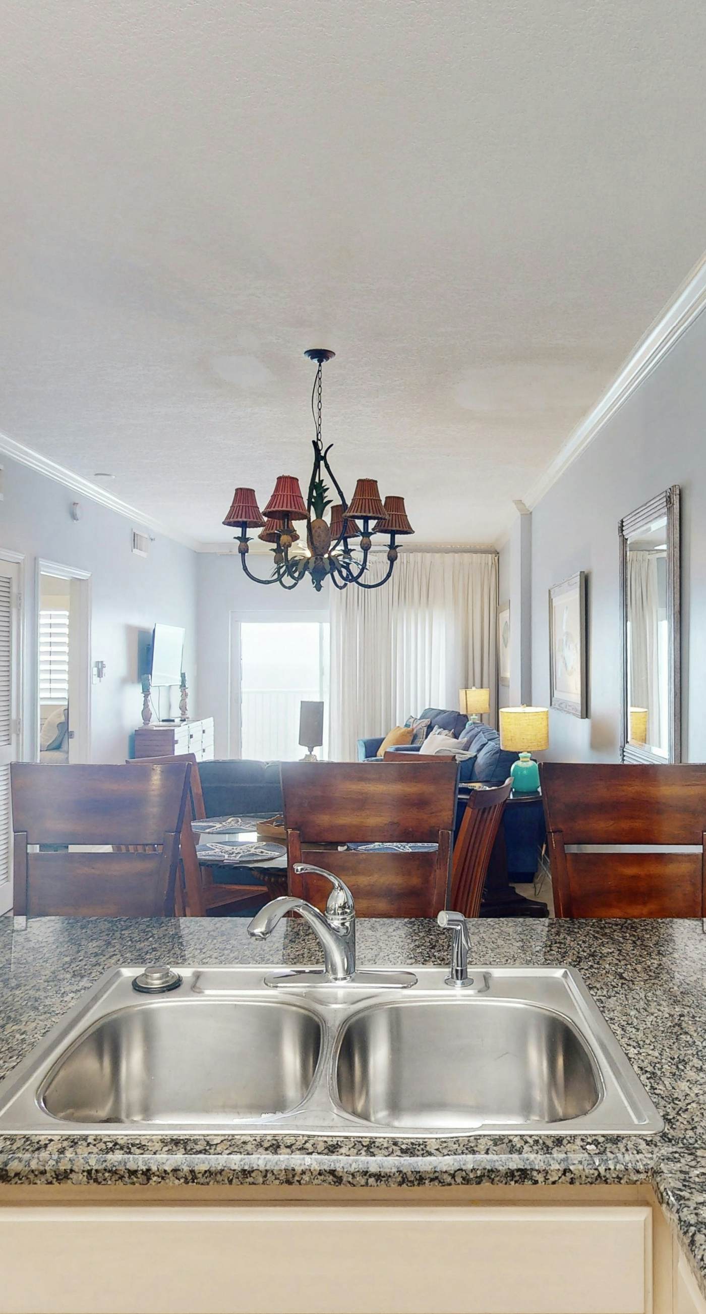 Beach-front condo with pool, hot tub, sauna, washer,dryer & grill