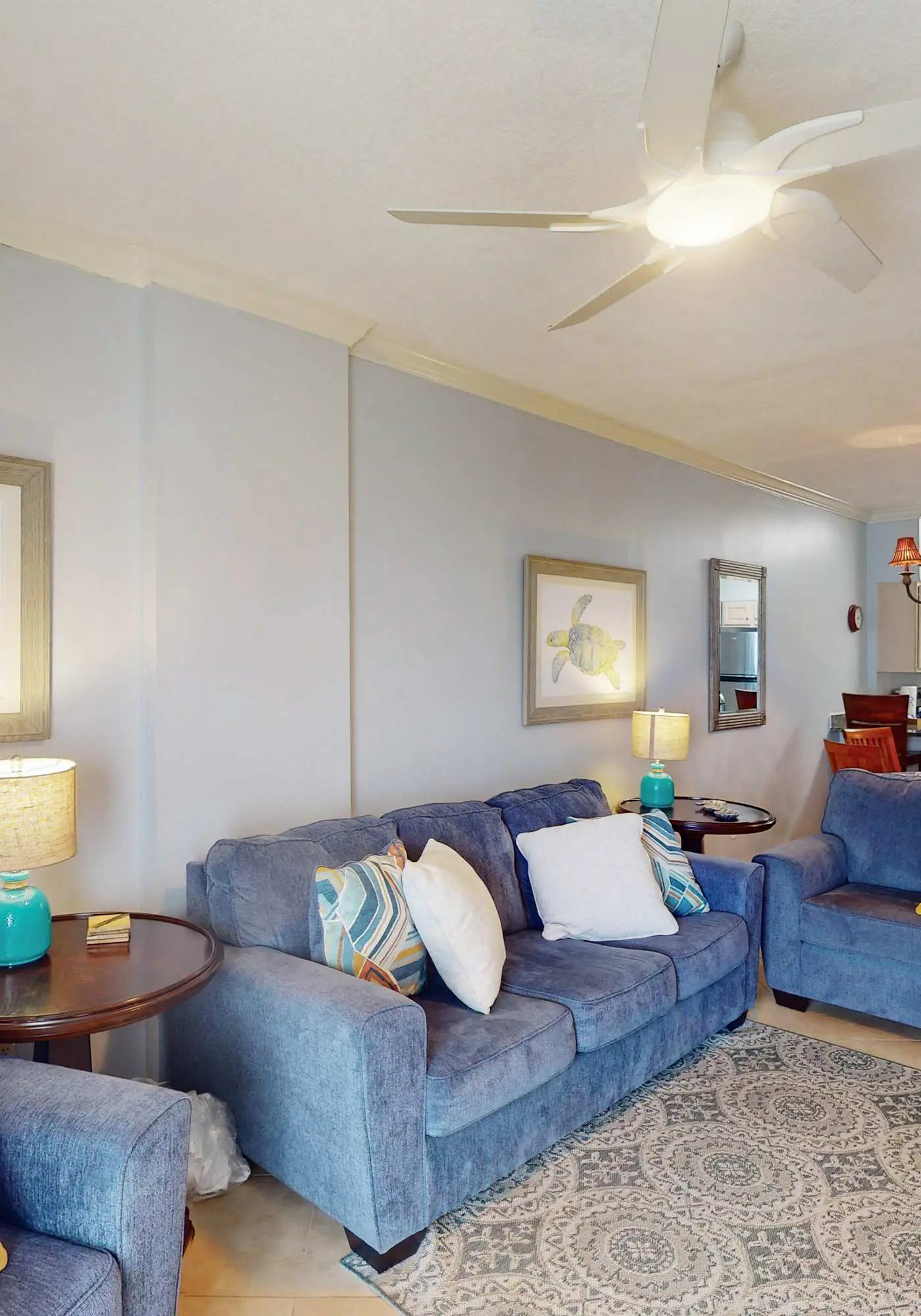 Beach-front condo with pool, hot tub, sauna, washer,dryer & grill